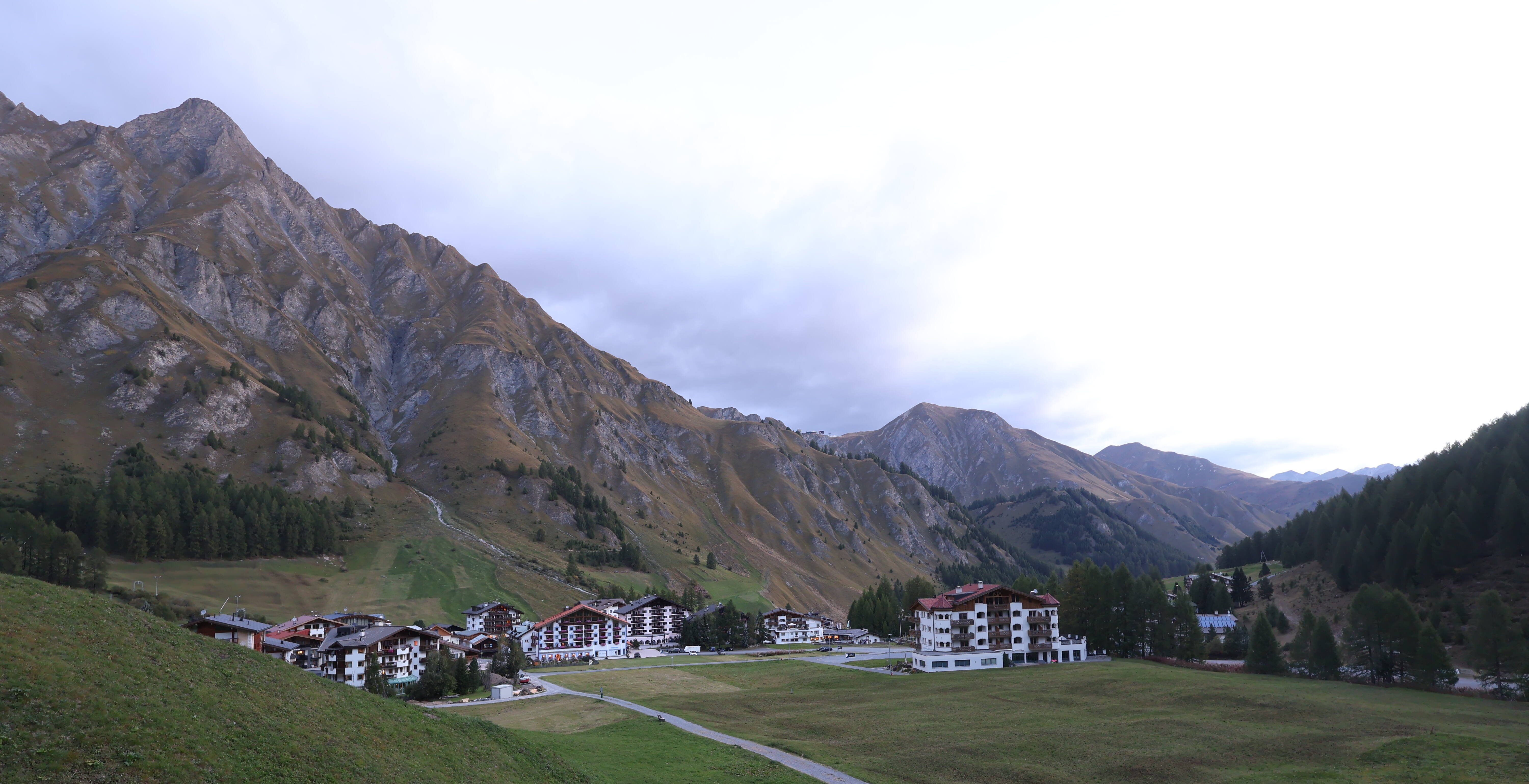Archiv Foto Webcam Samnaun: Blick auf das Dorf