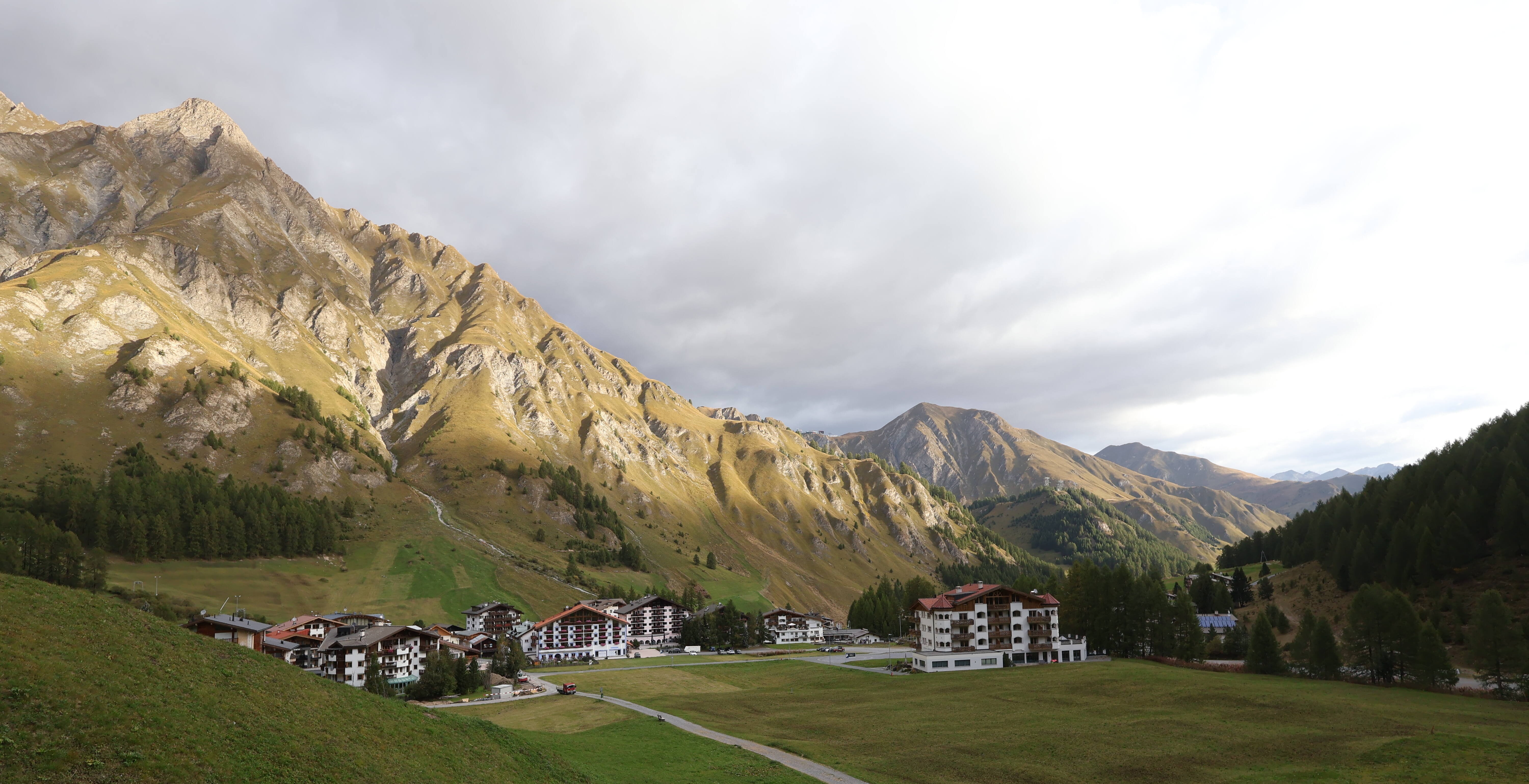 Archiv Foto Webcam Samnaun: Blick auf das Dorf