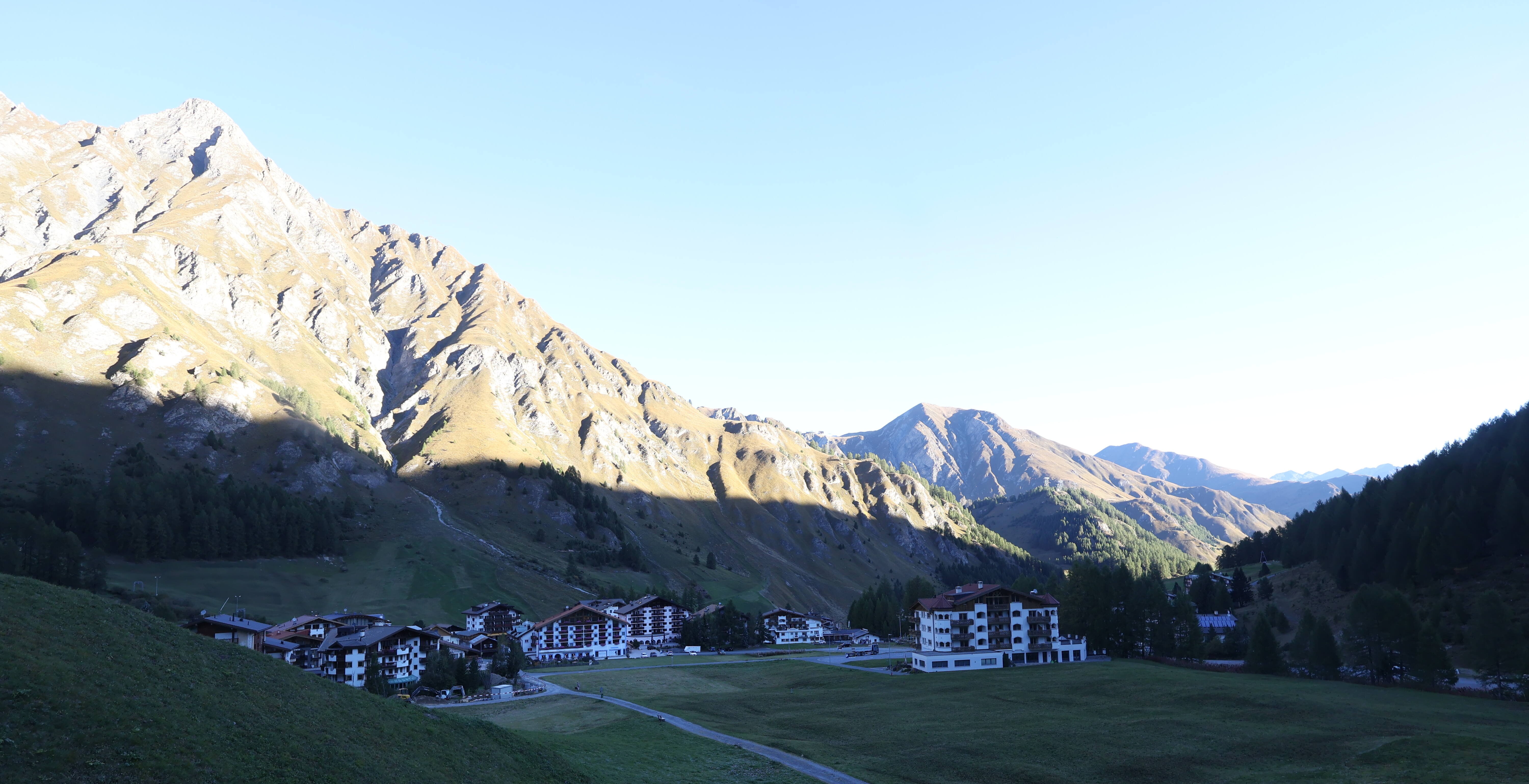 Archiv Foto Webcam Samnaun: Blick auf das Dorf