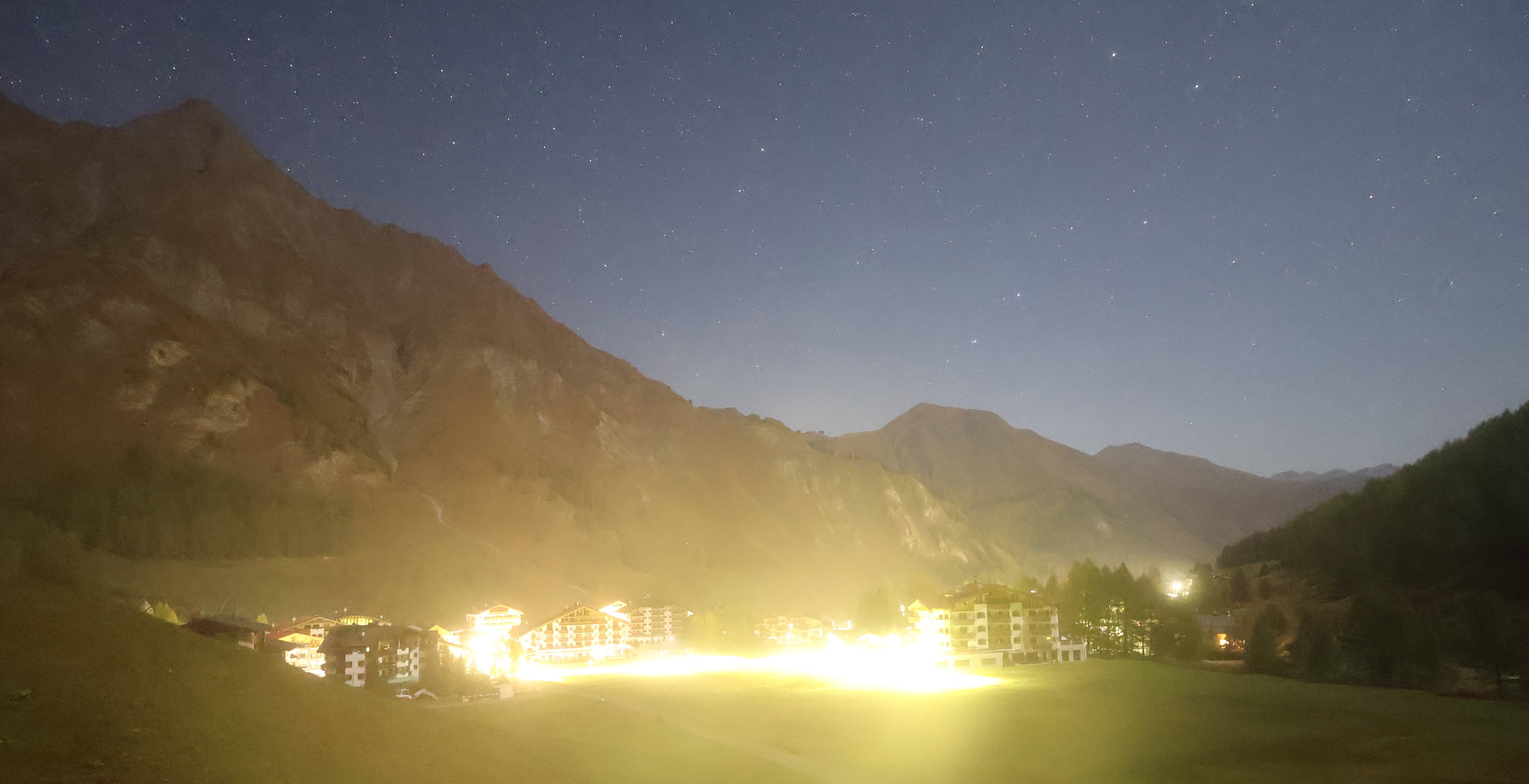 Archived image Webcam Samnaun: Village View