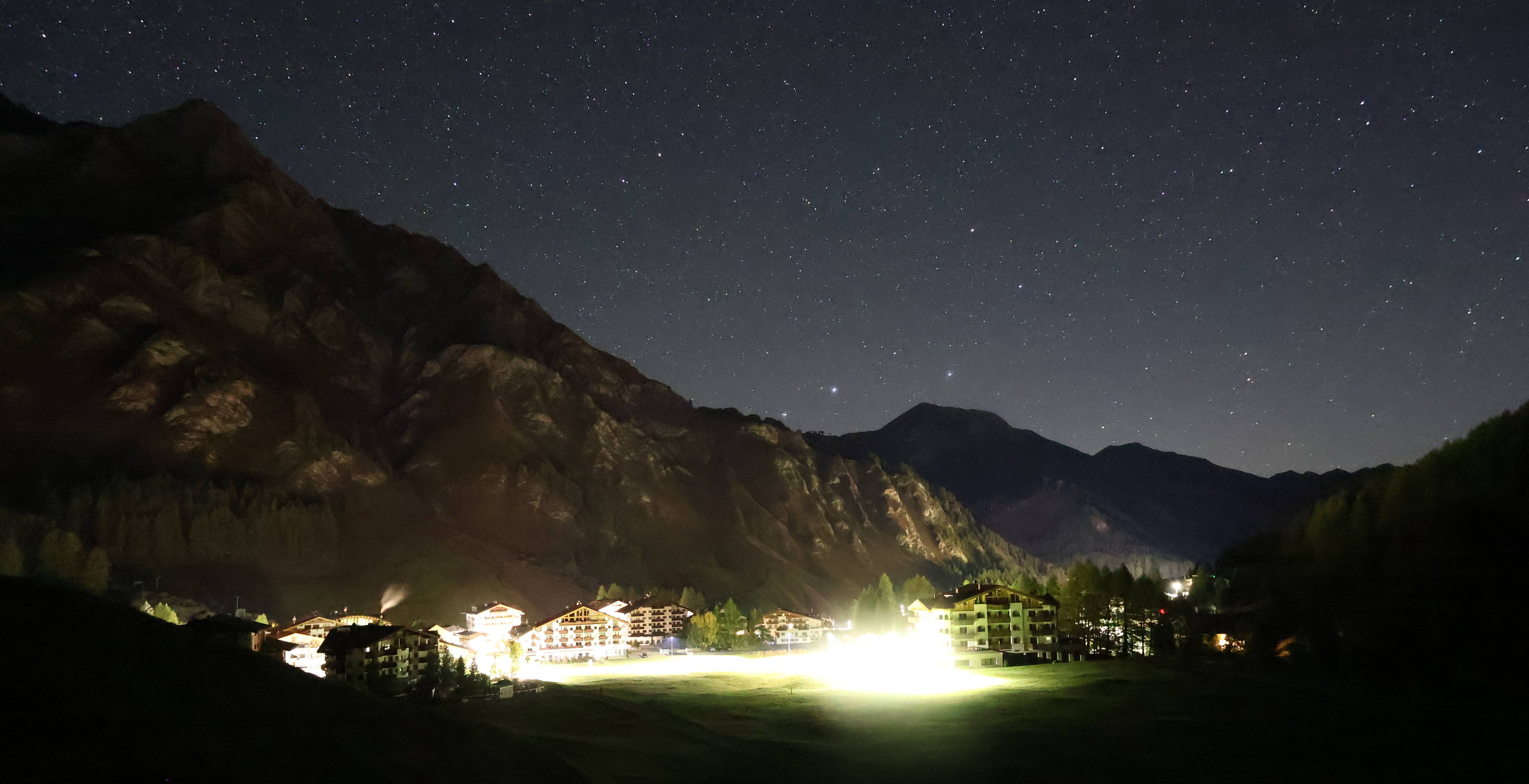Archived image Webcam Samnaun: Village View