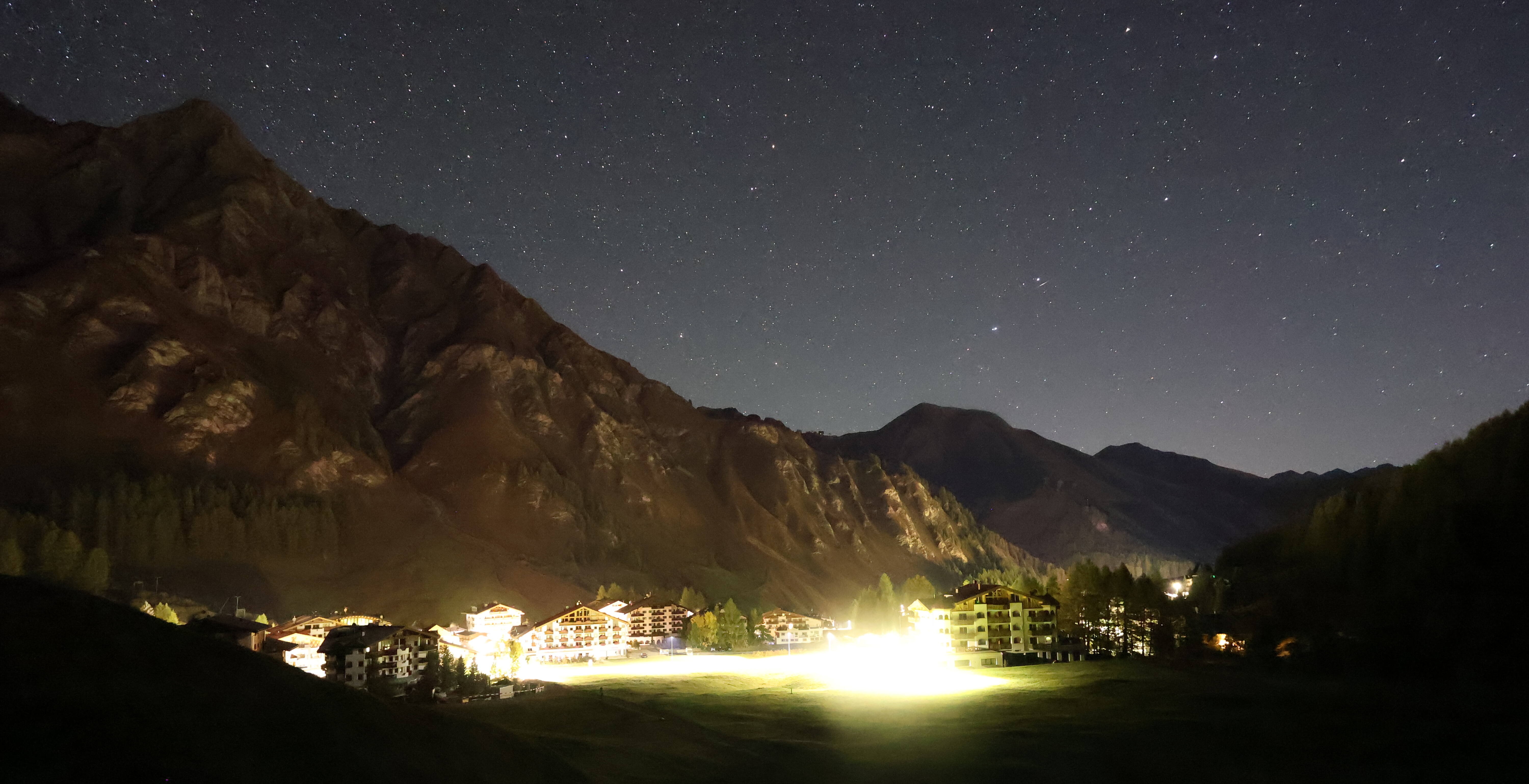 Archived image Webcam Samnaun: Village View
