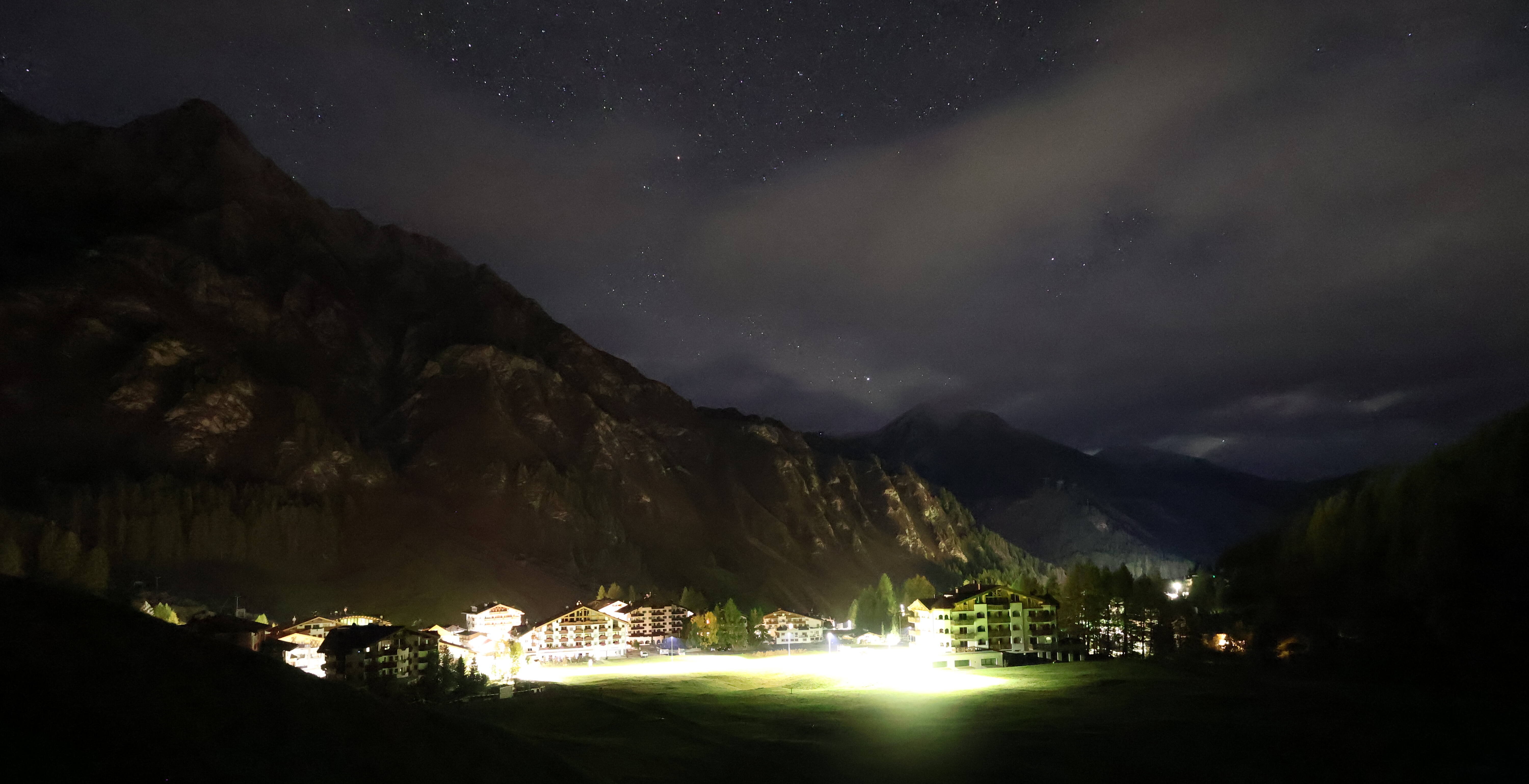 Archived image Webcam Samnaun: Village View