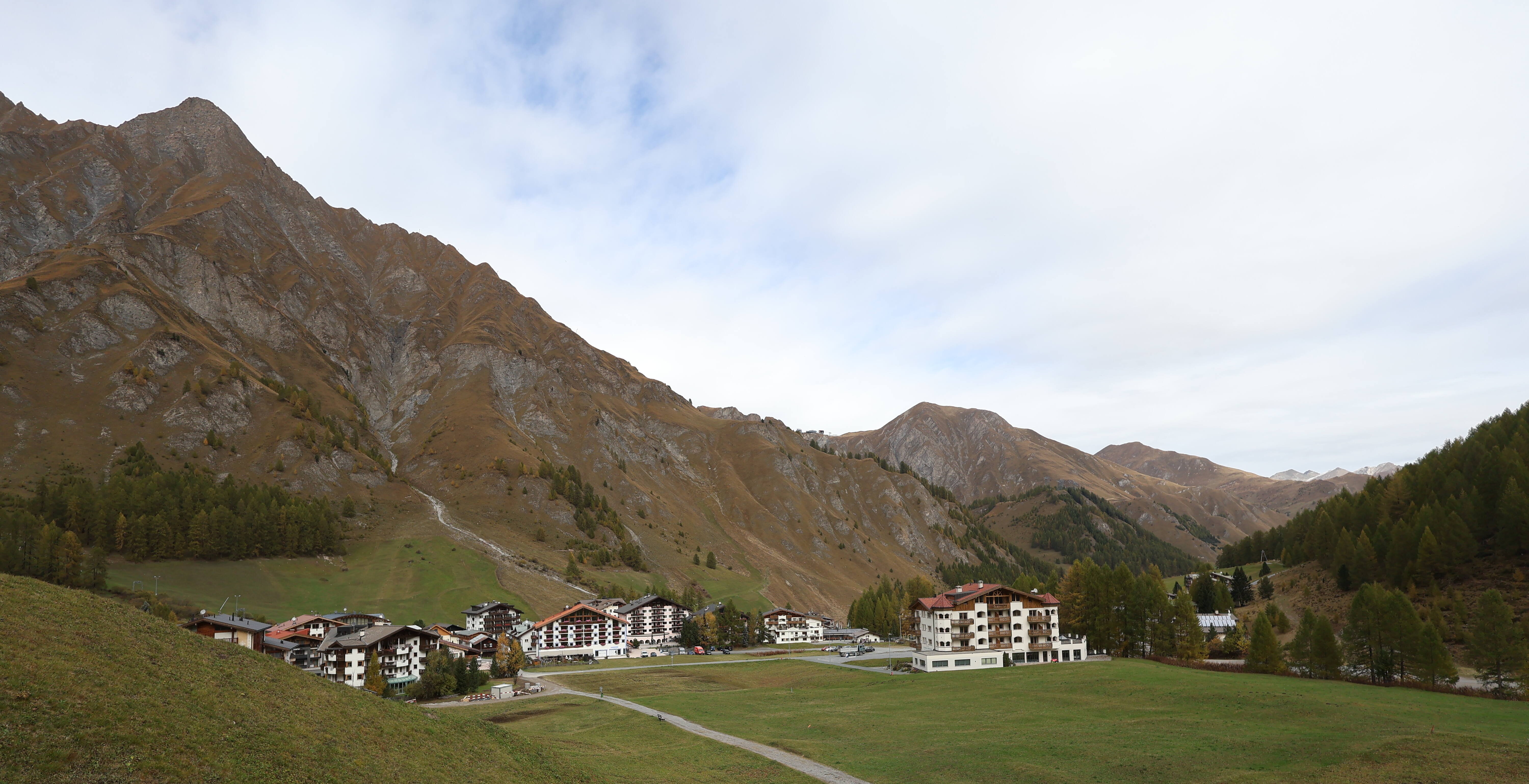 Archiv Foto Webcam Samnaun: Blick auf das Dorf