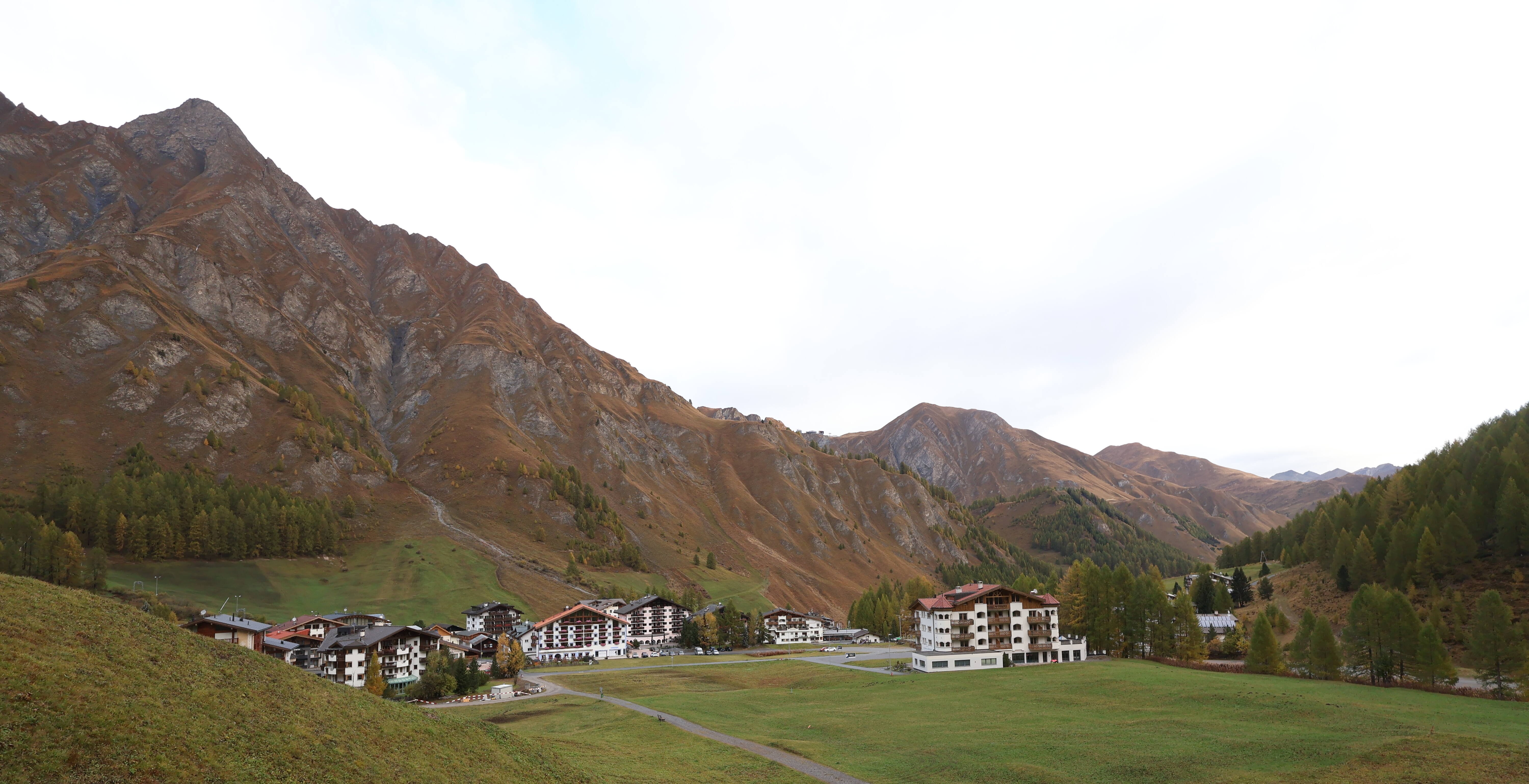 Archiv Foto Webcam Samnaun: Blick auf das Dorf