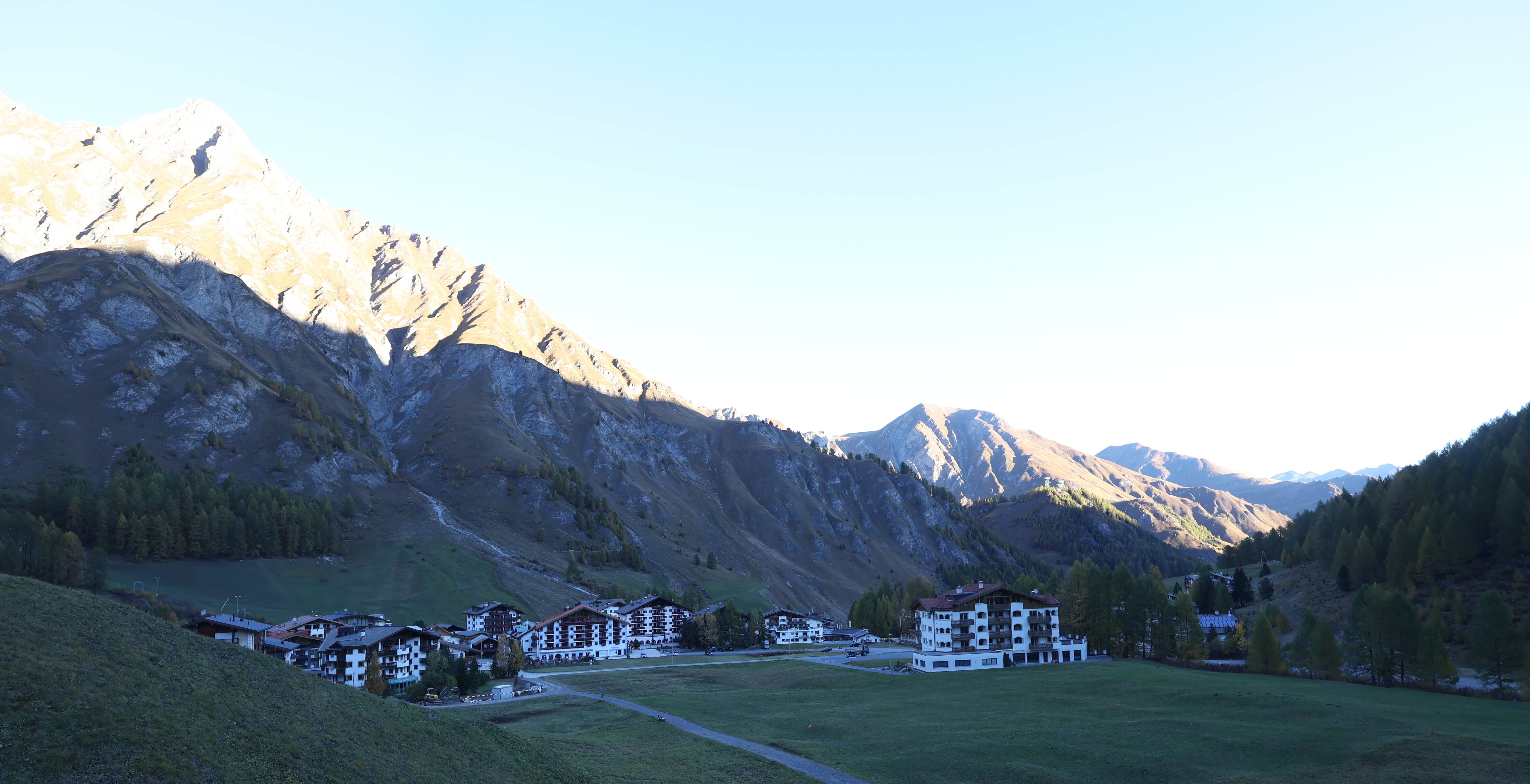 Archiv Foto Webcam Samnaun: Blick auf das Dorf