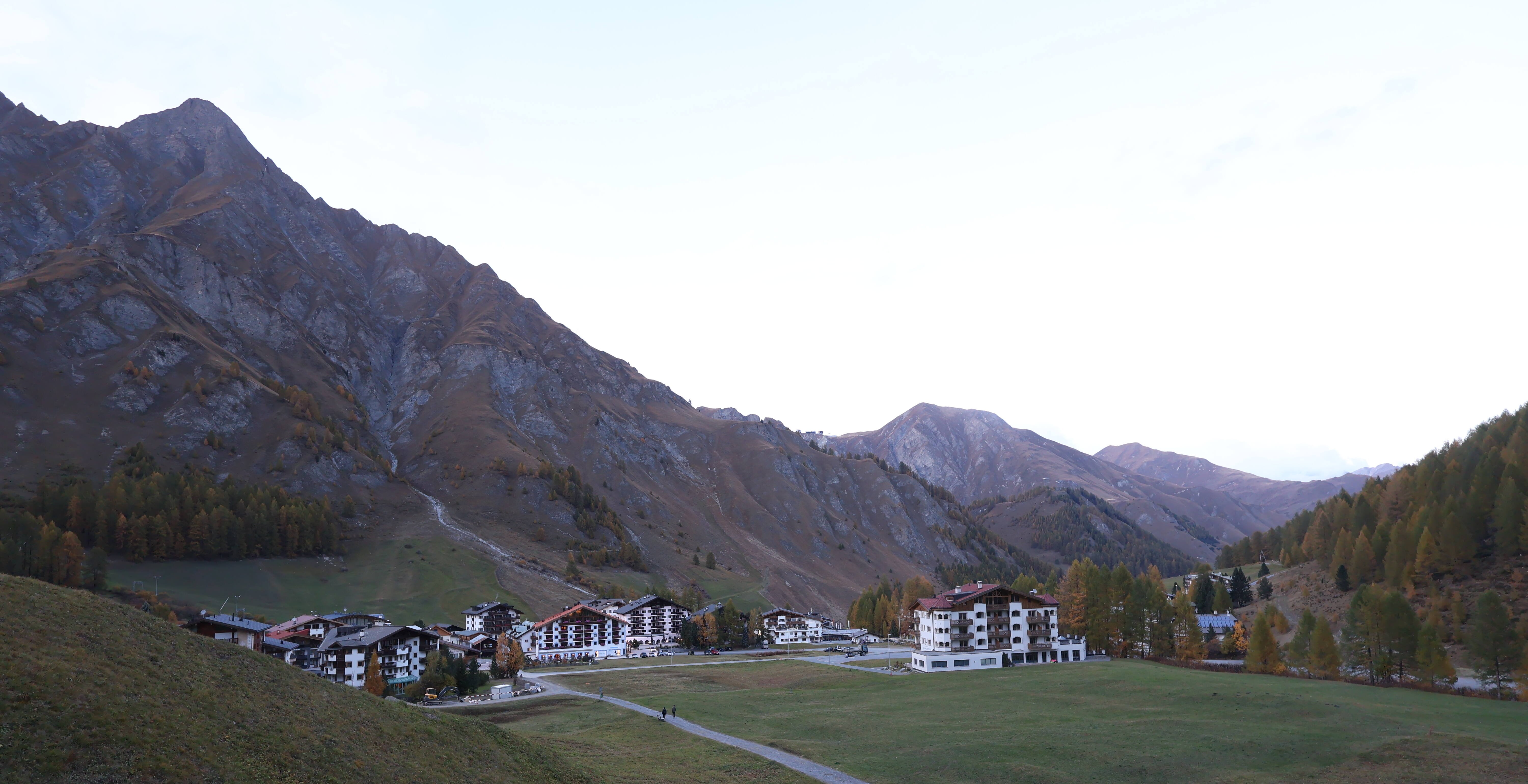 Archiv Foto Webcam Samnaun: Blick auf das Dorf