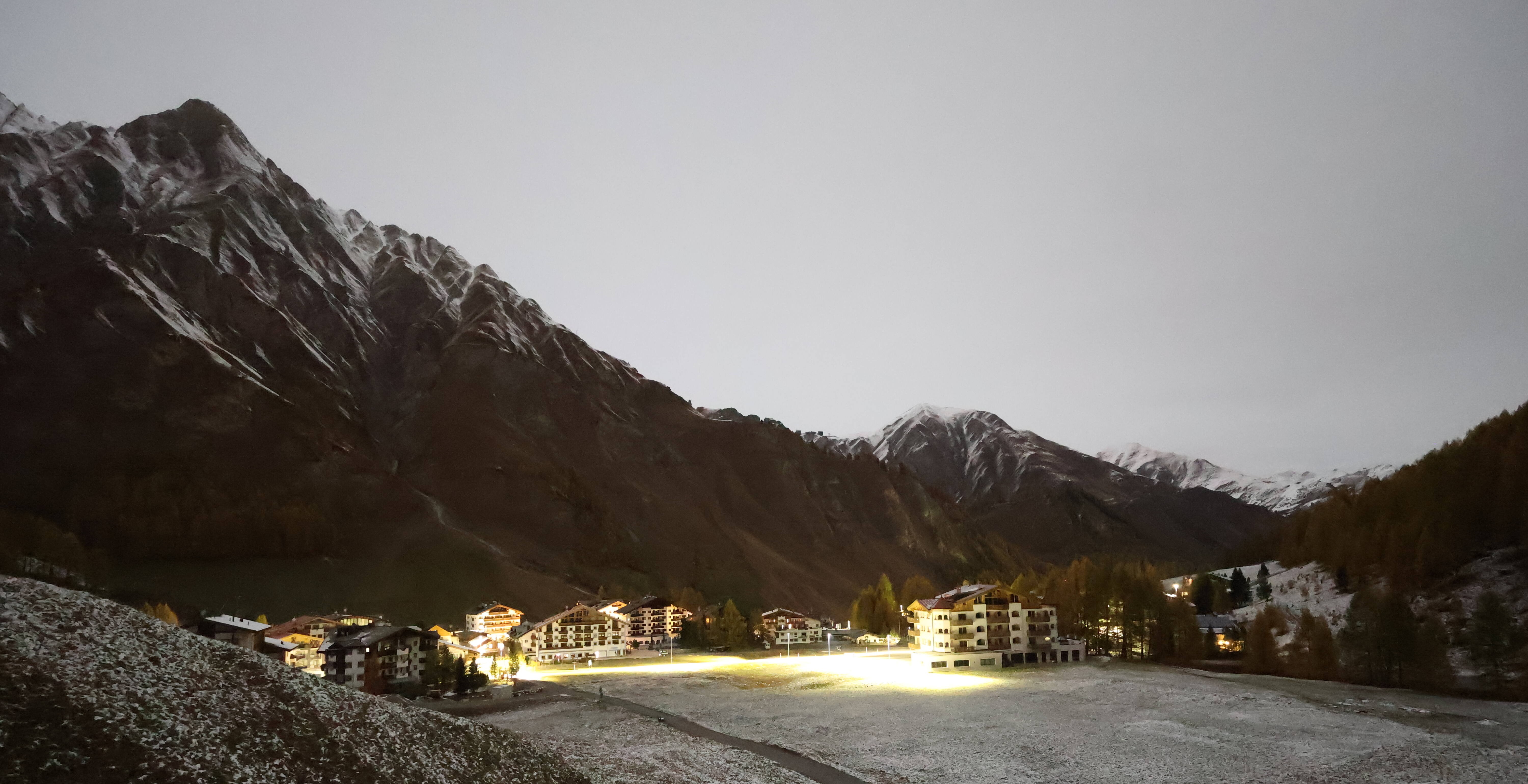 Archived image Webcam Samnaun: Village View