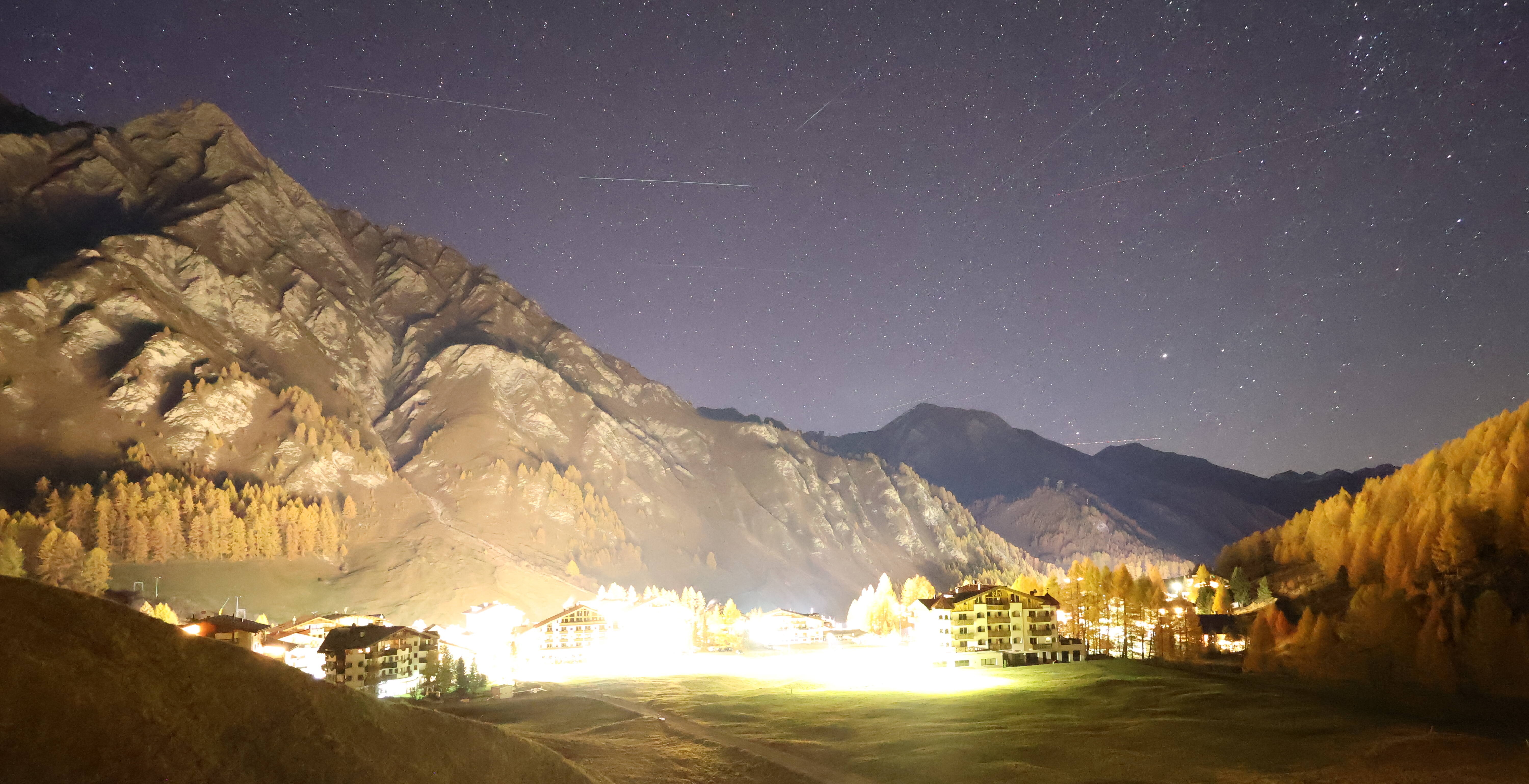 Archived image Webcam Samnaun: Village View