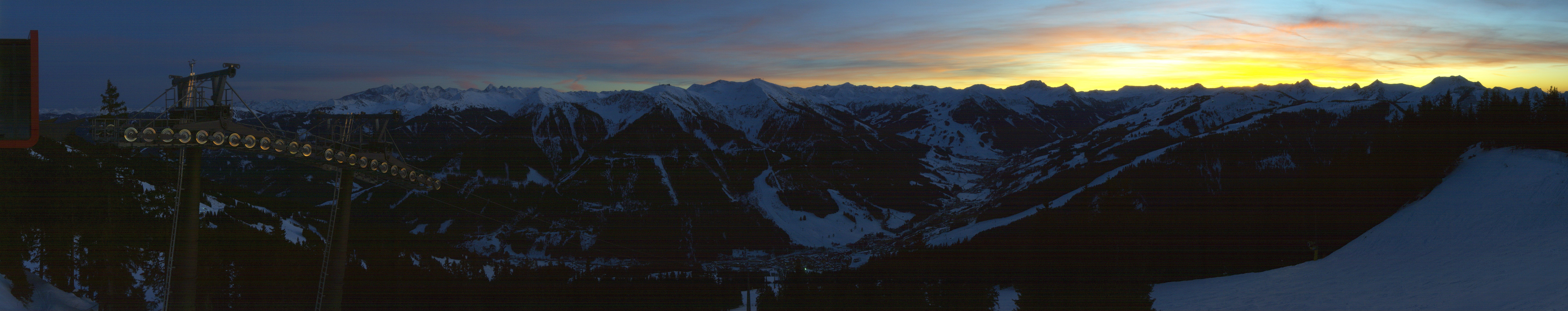 Archived image Webcam Kohlmais (Saalbach-Hinterglemm)