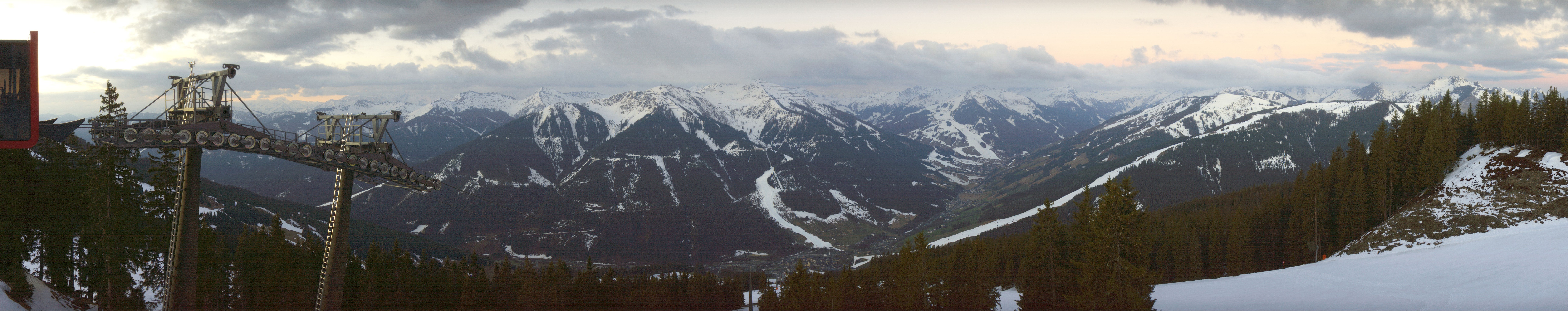 Archived image Webcam Kohlmais (Saalbach-Hinterglemm)