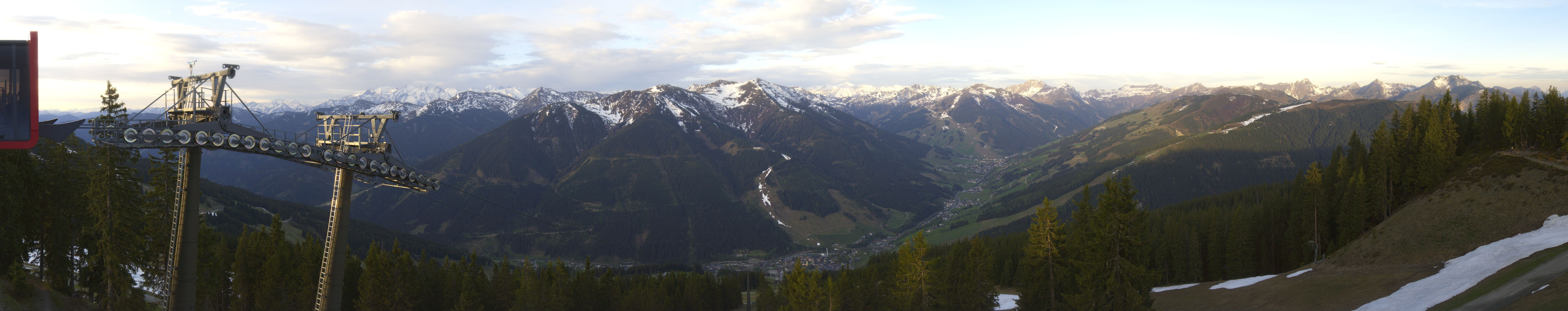 Archived image Webcam Kohlmais (Saalbach-Hinterglemm)