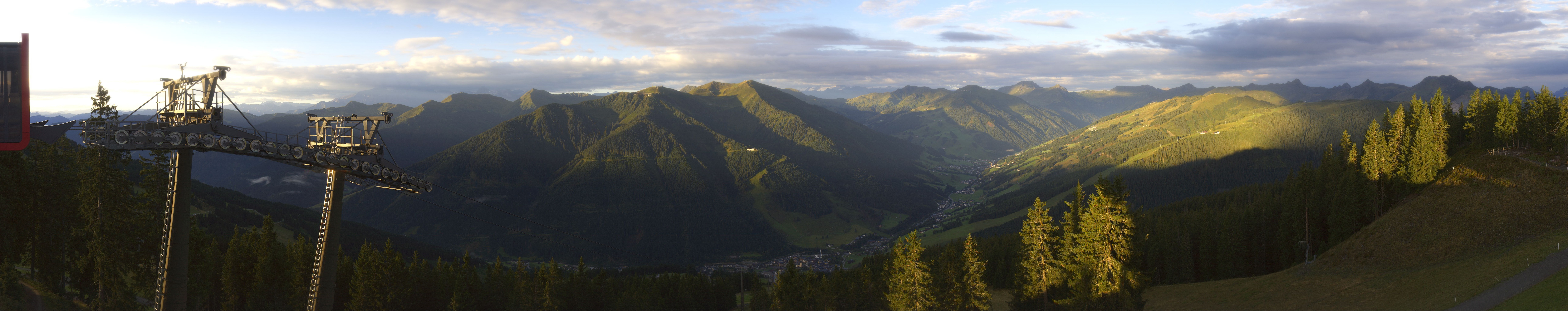 Archiv Foto Webcam Saalbach-Hinterglemm: Kohlmais