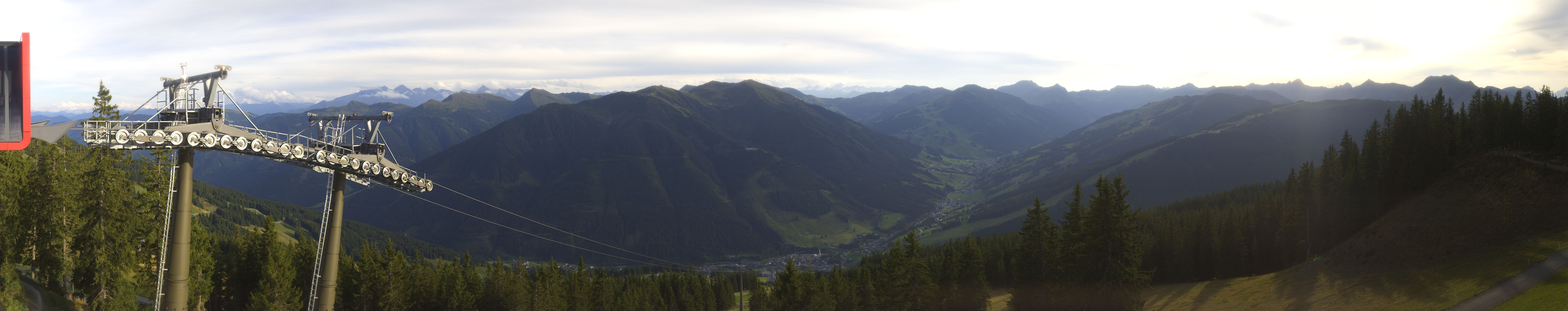 Archived image Webcam Kohlmais (Saalbach-Hinterglemm)
