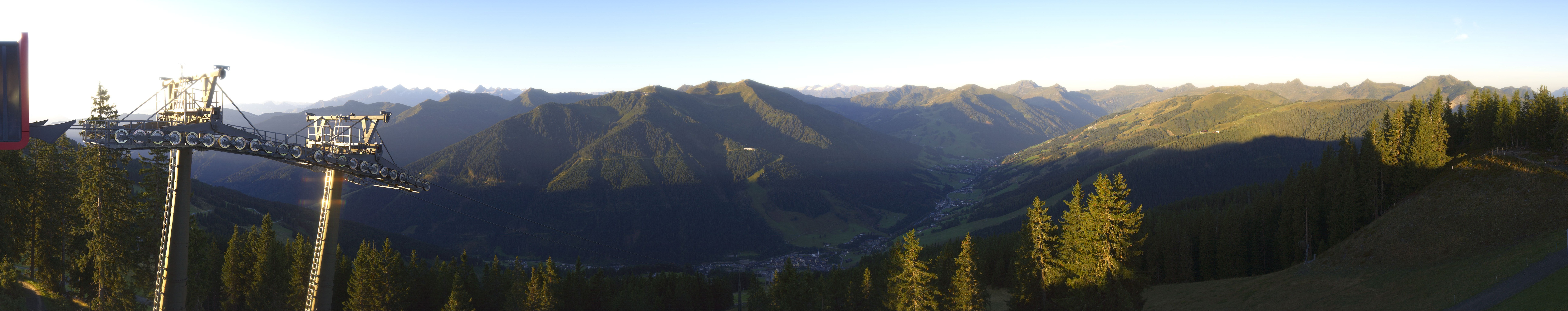 Archived image Webcam Kohlmais (Saalbach-Hinterglemm)