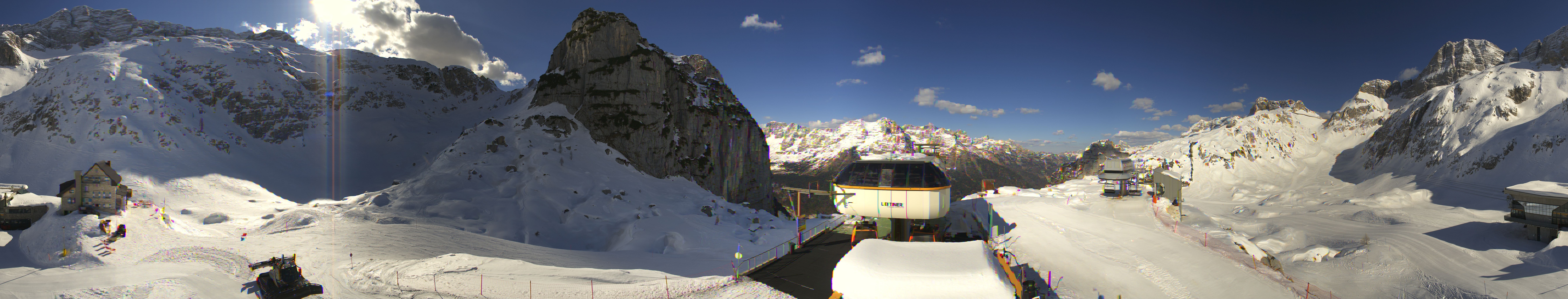 Archiv Foto Webcam Rifugio Celso Gilberti (Sella Nevea)
