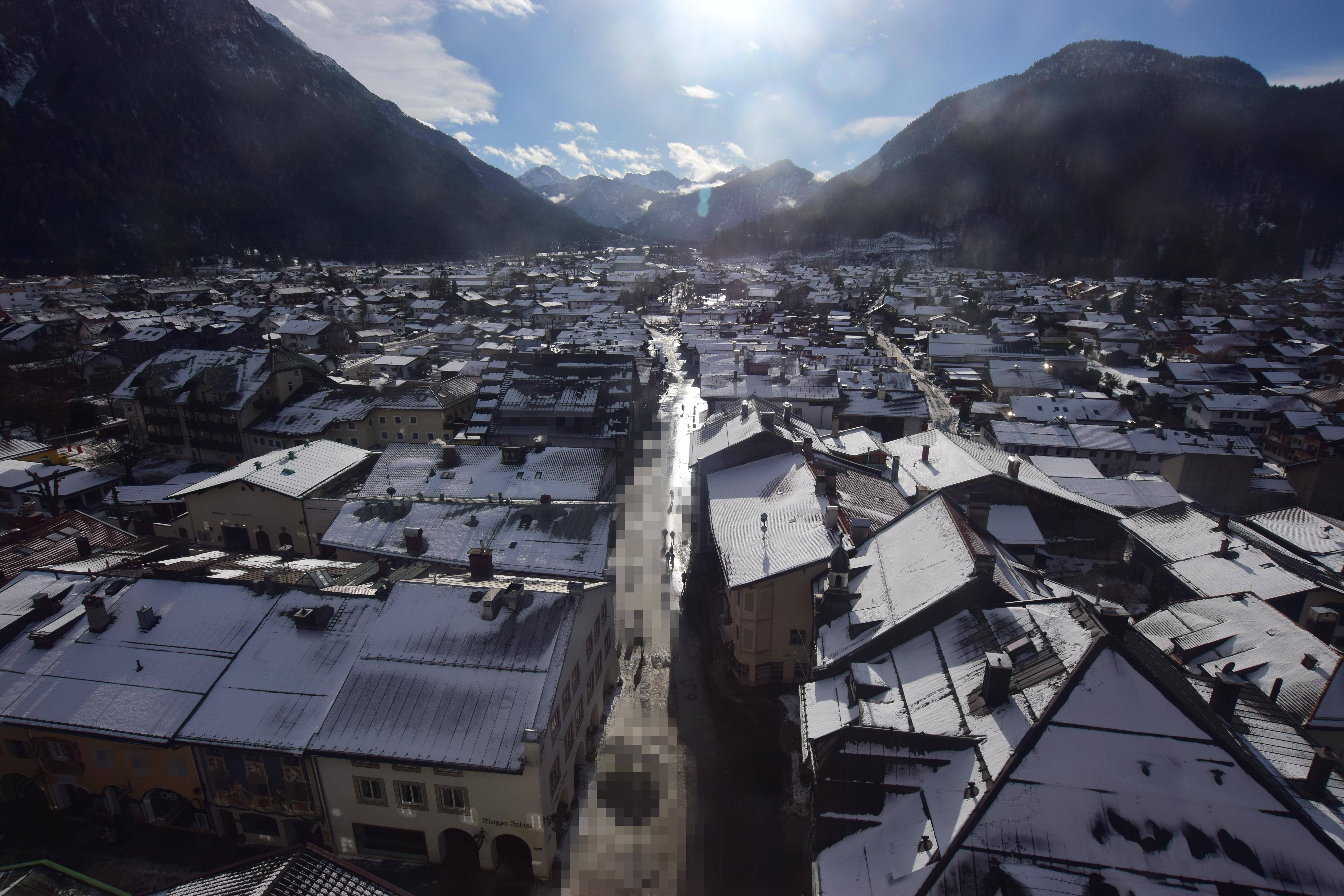 Archiv Foto Webcam Karwendel Mittenwald - Kirche