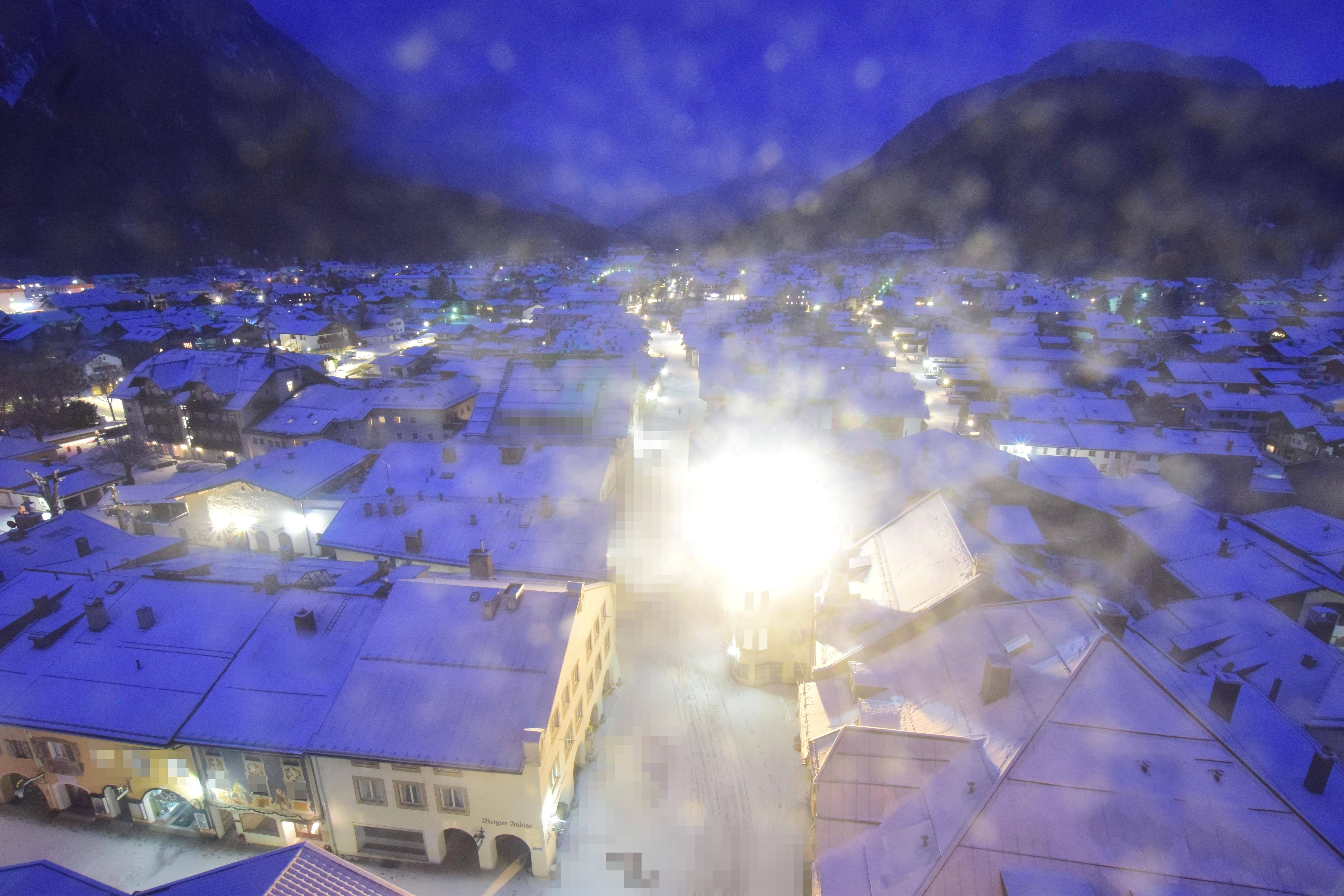 Archiv Foto Webcam Karwendel Mittenwald - Kirche