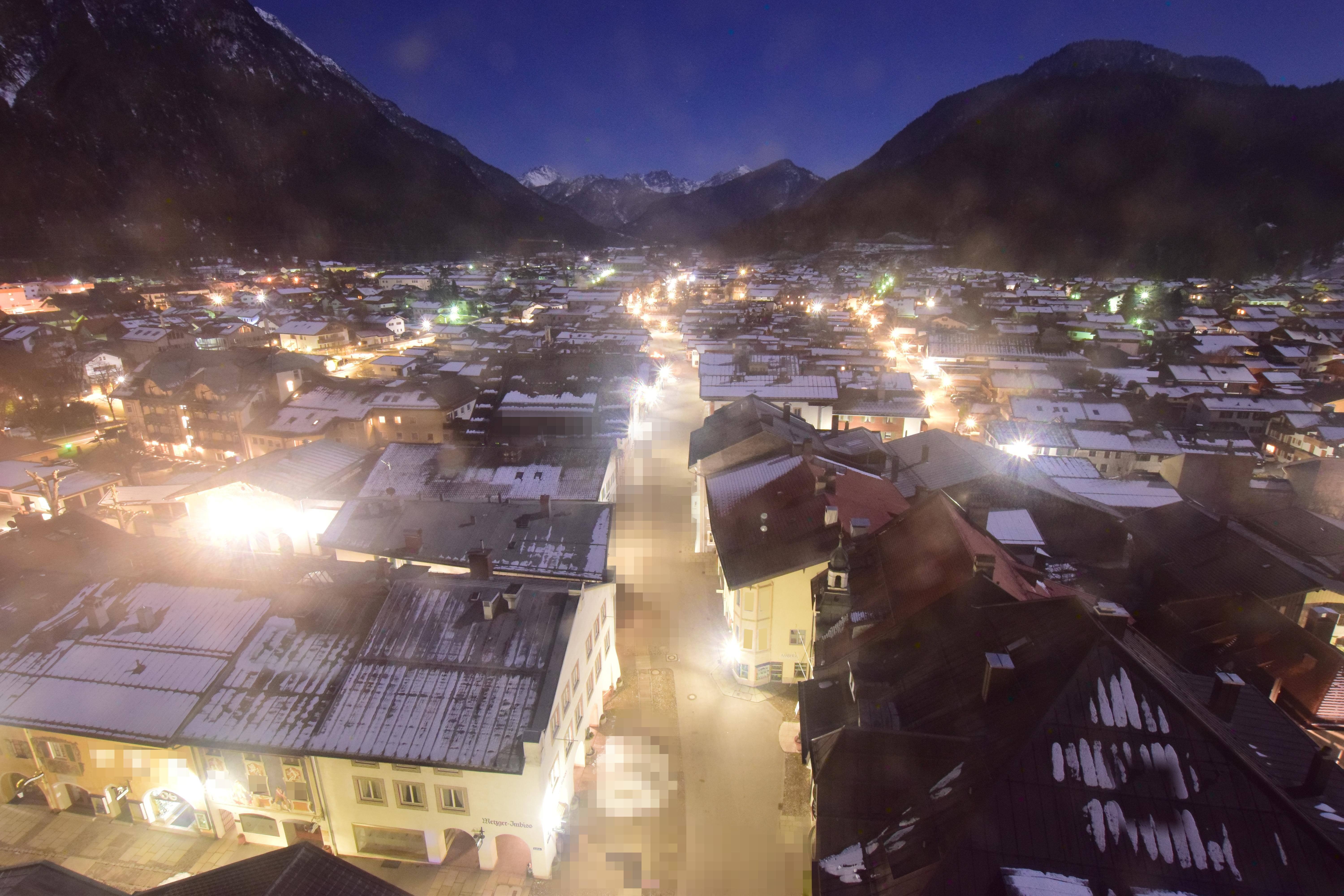 Archiv Foto Webcam Karwendel Mittenwald - Kirche