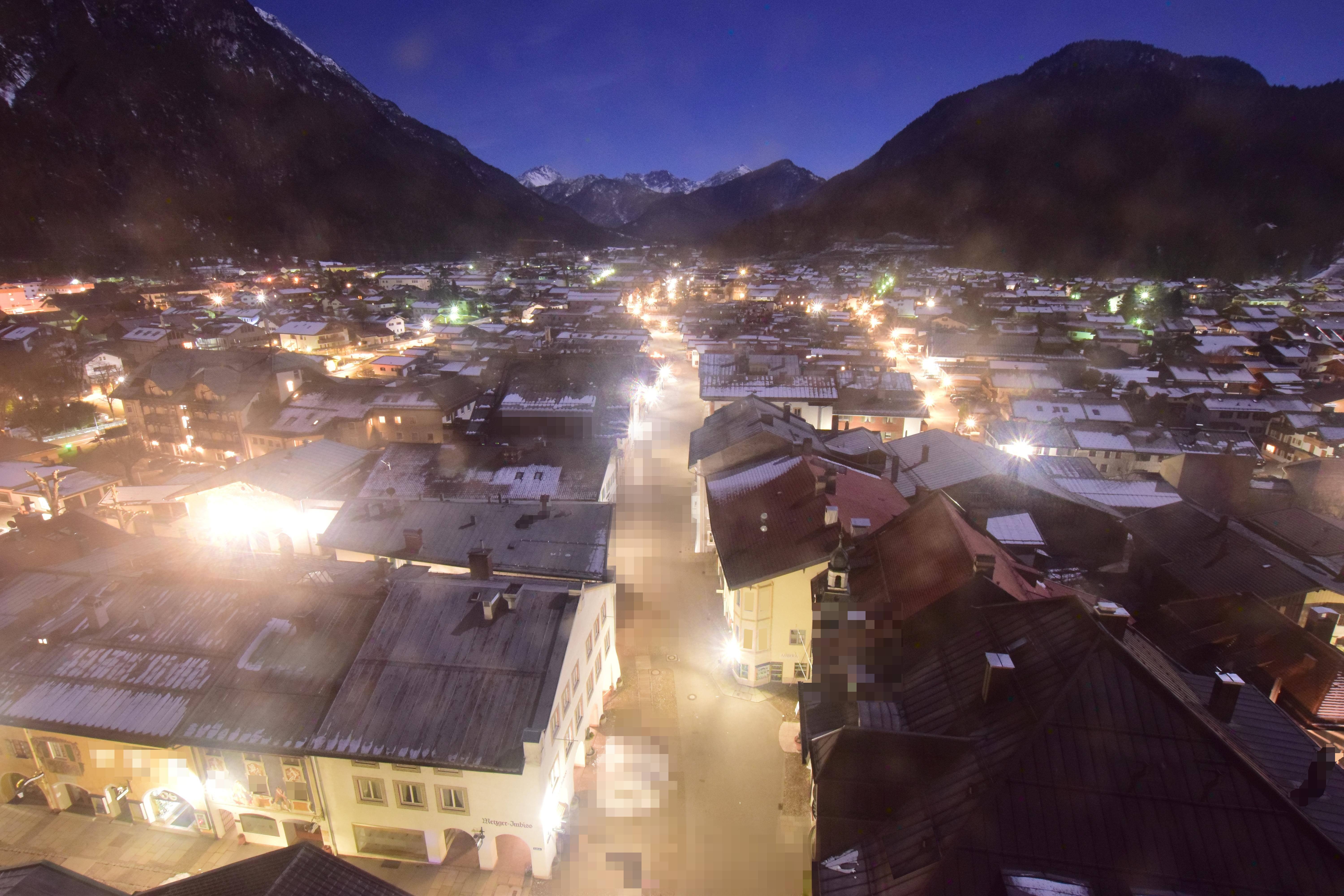 Archiv Foto Webcam Karwendel Mittenwald - Kirche