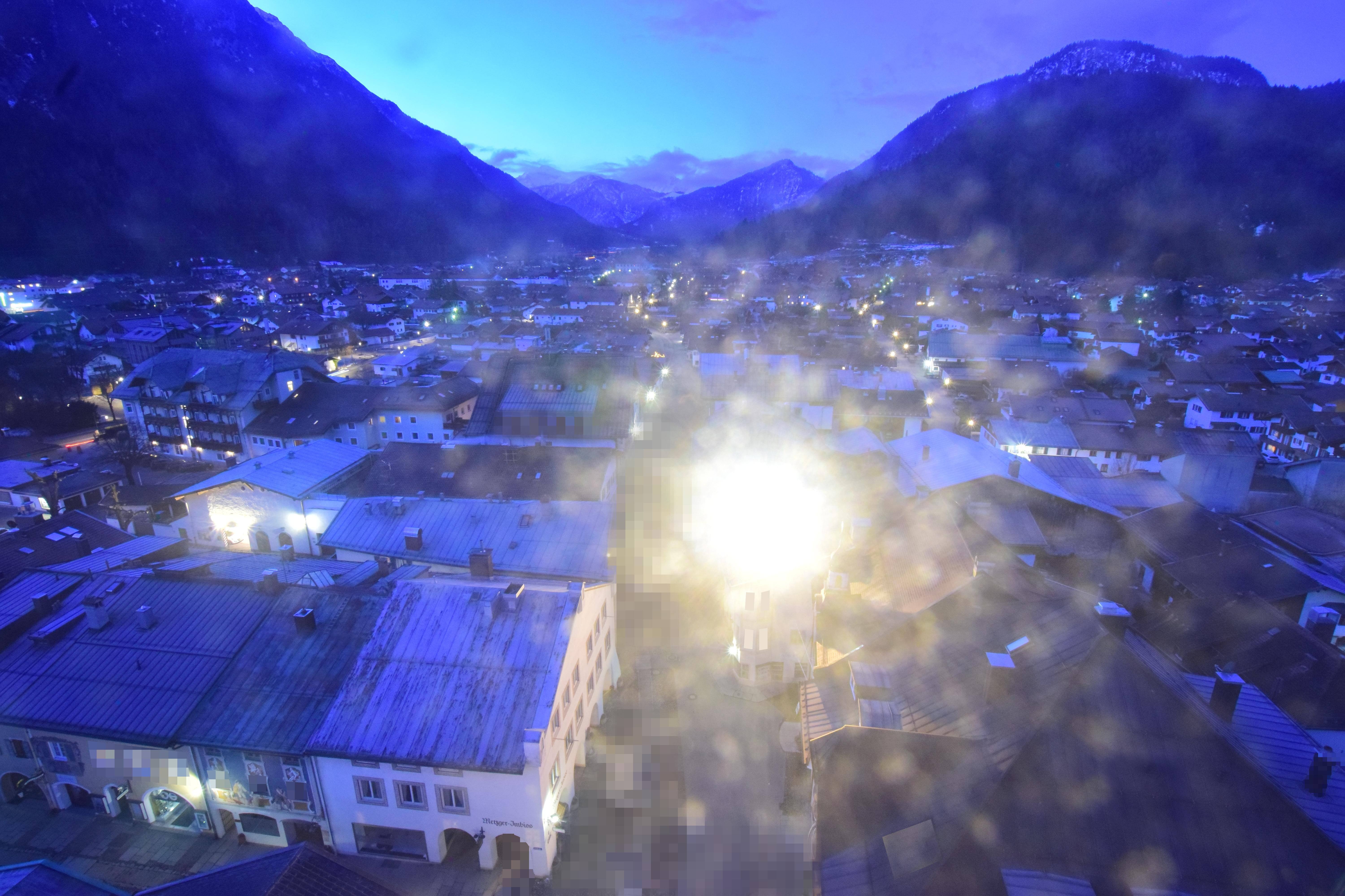 Archiv Foto Webcam Karwendel Mittenwald - Kirche