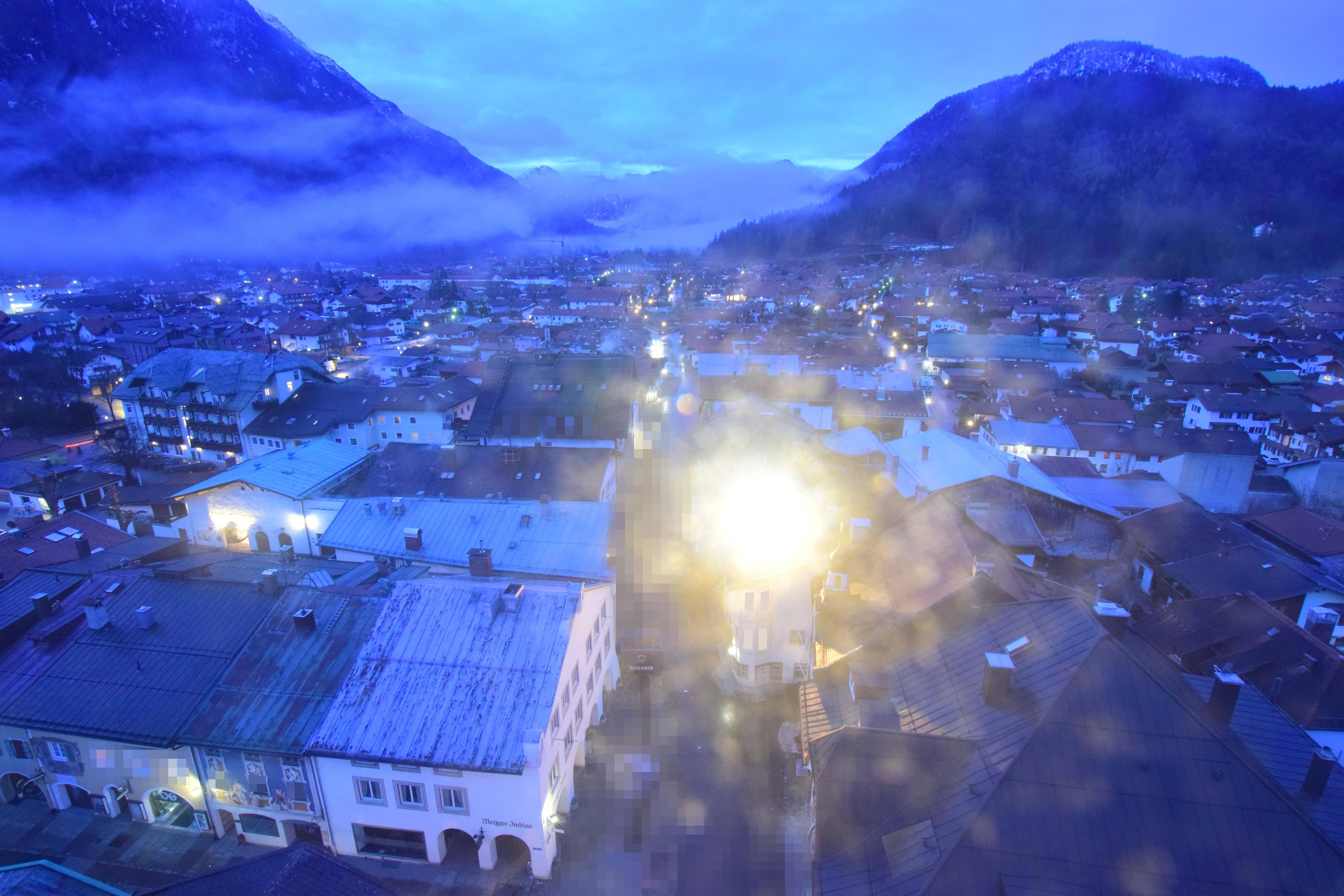 Archiv Foto Webcam Karwendel Mittenwald - Kirche