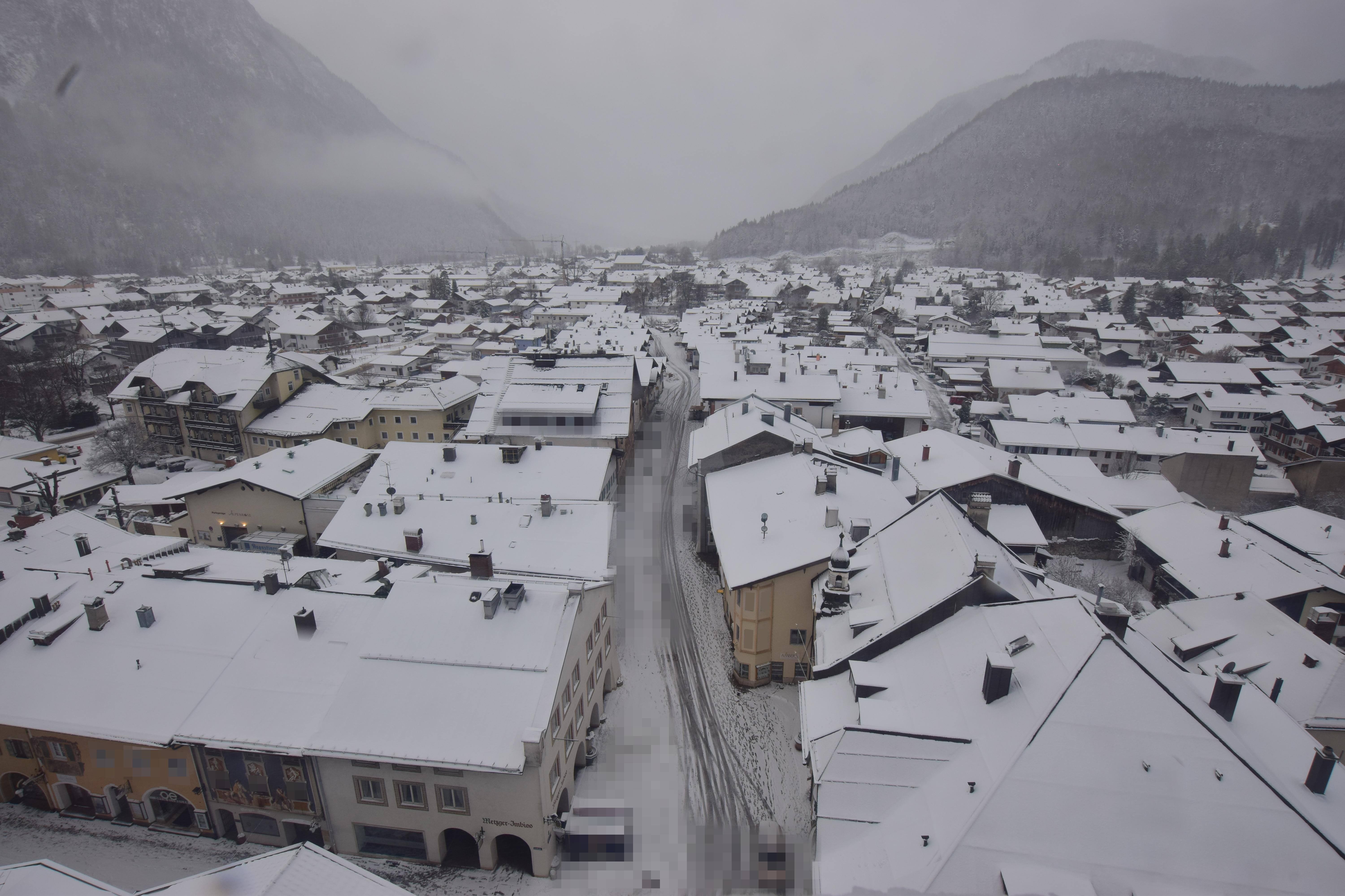 Archiv Foto Webcam Karwendel Mittenwald - Kirche
