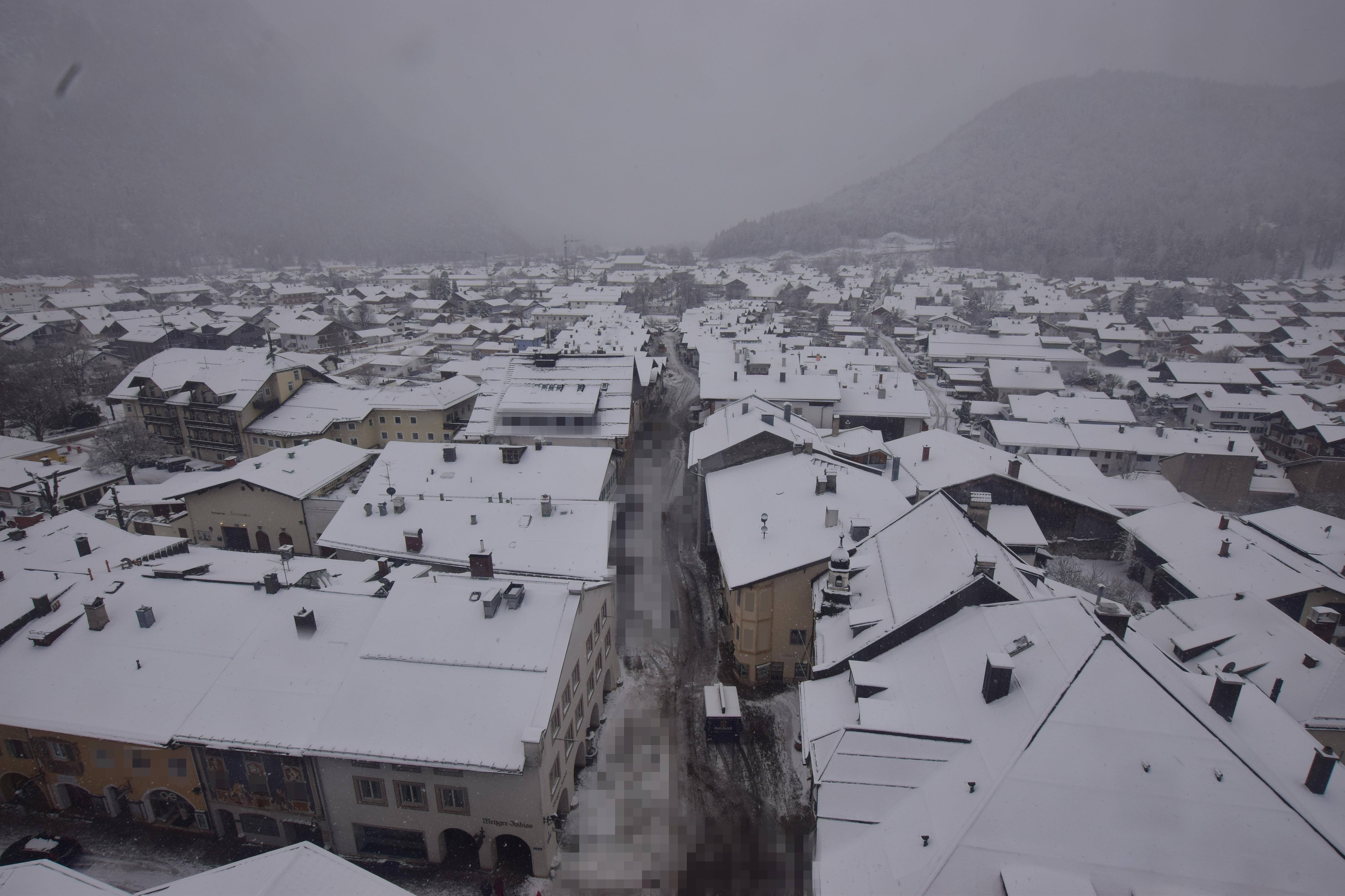Archiv Foto Webcam Karwendel Mittenwald - Kirche