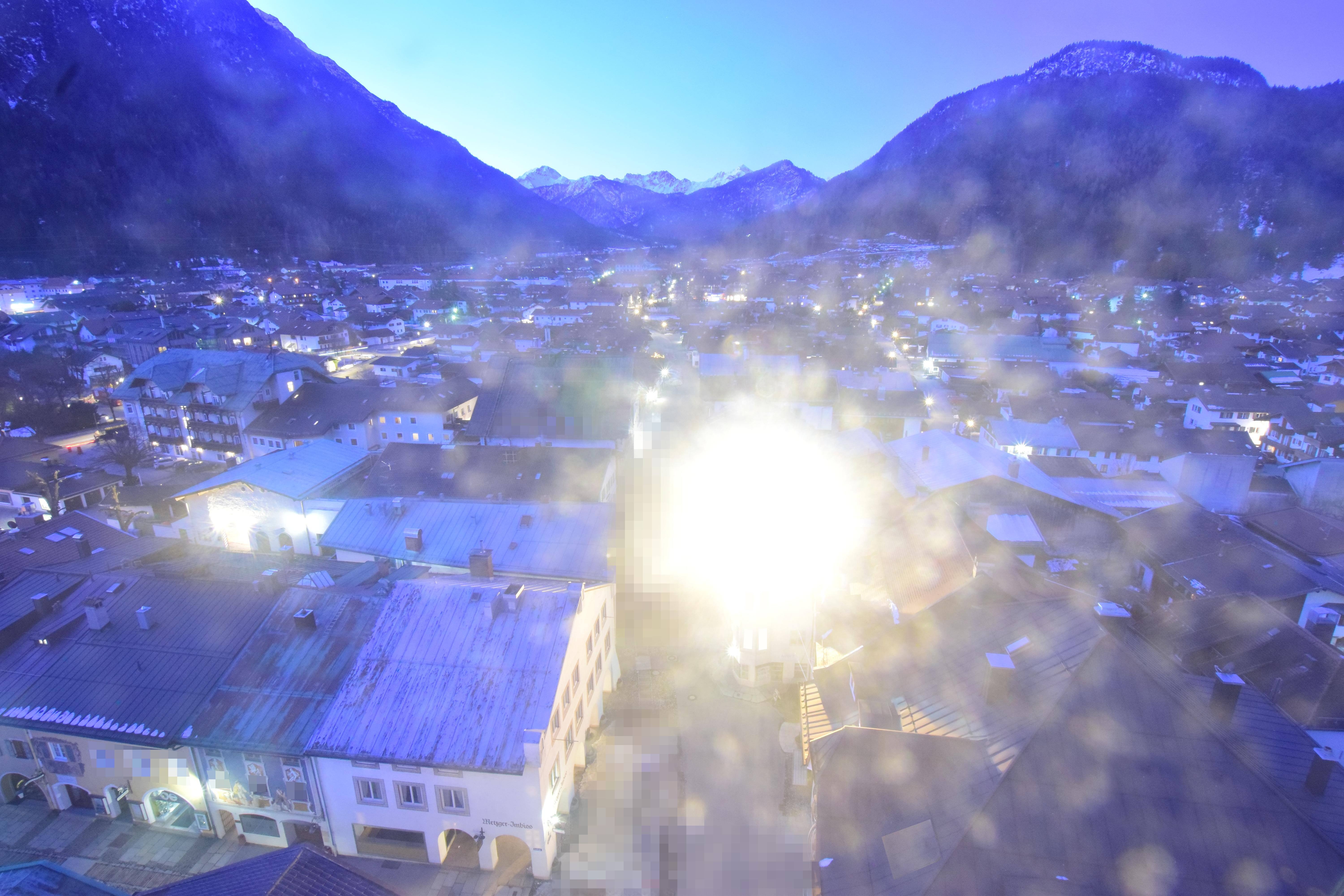 Archiv Foto Webcam Karwendel Mittenwald - Kirche