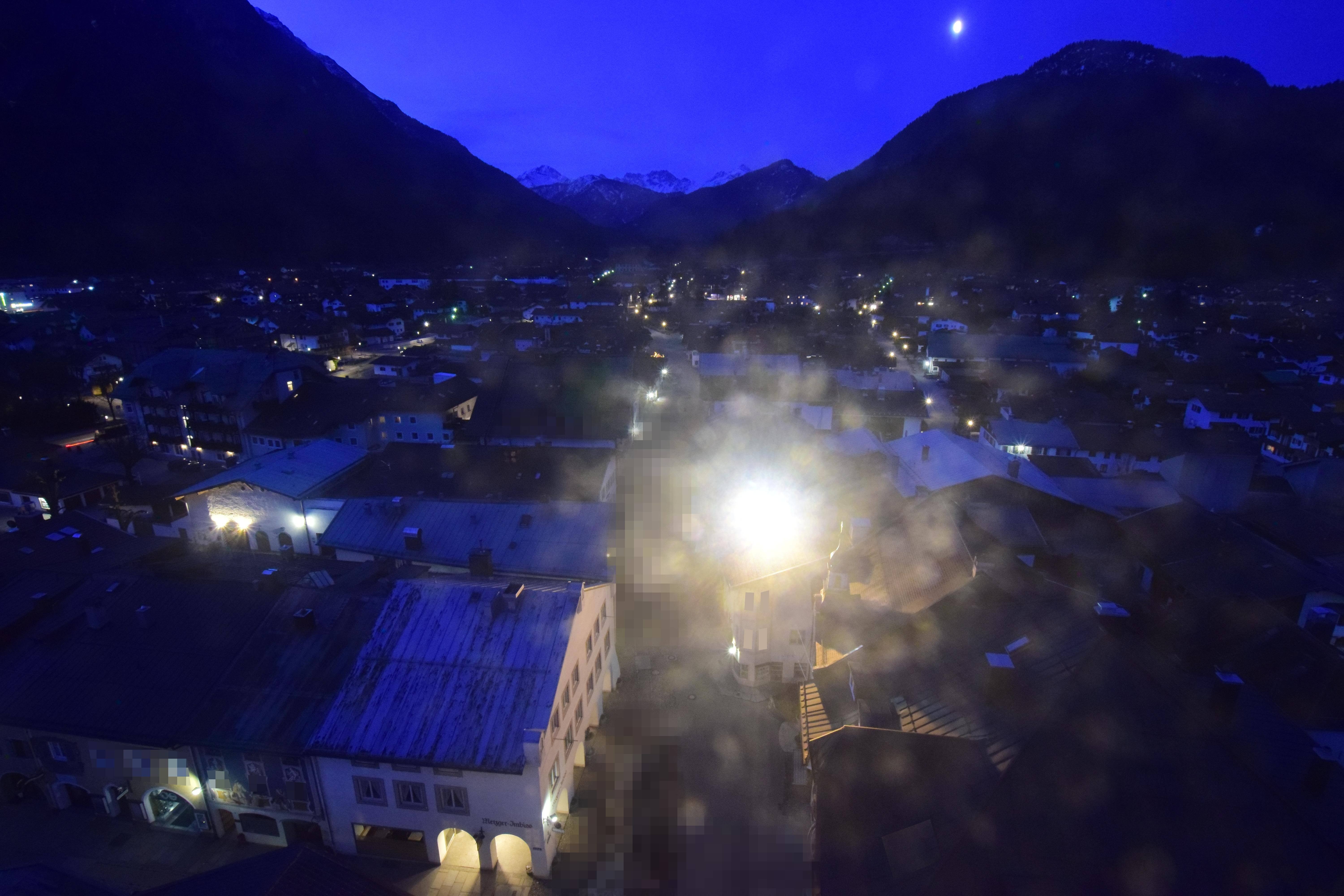 Archiv Foto Webcam Karwendel Mittenwald - Kirche