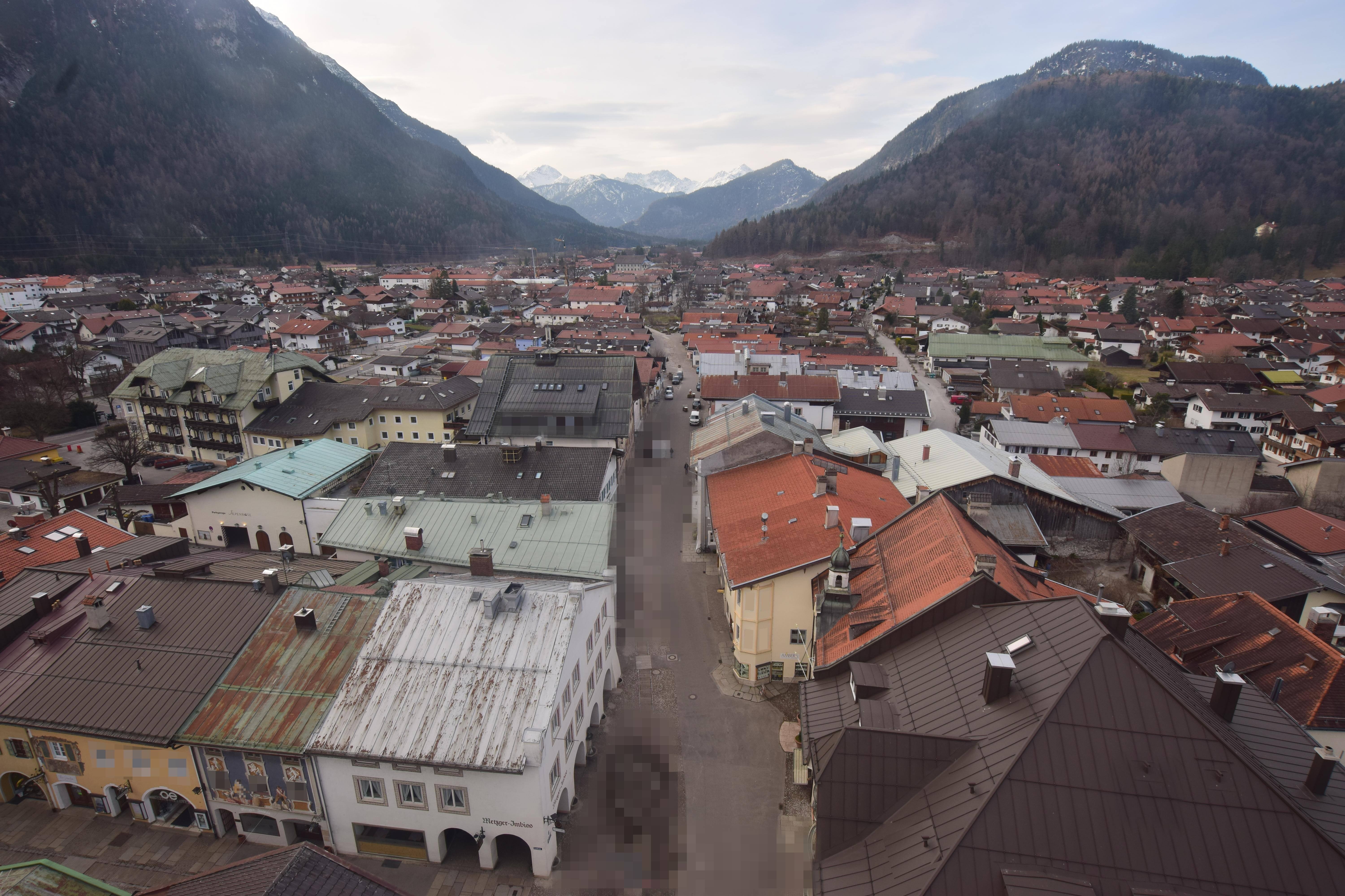 Archived image Webcam Karwendel Mittenwald - Church