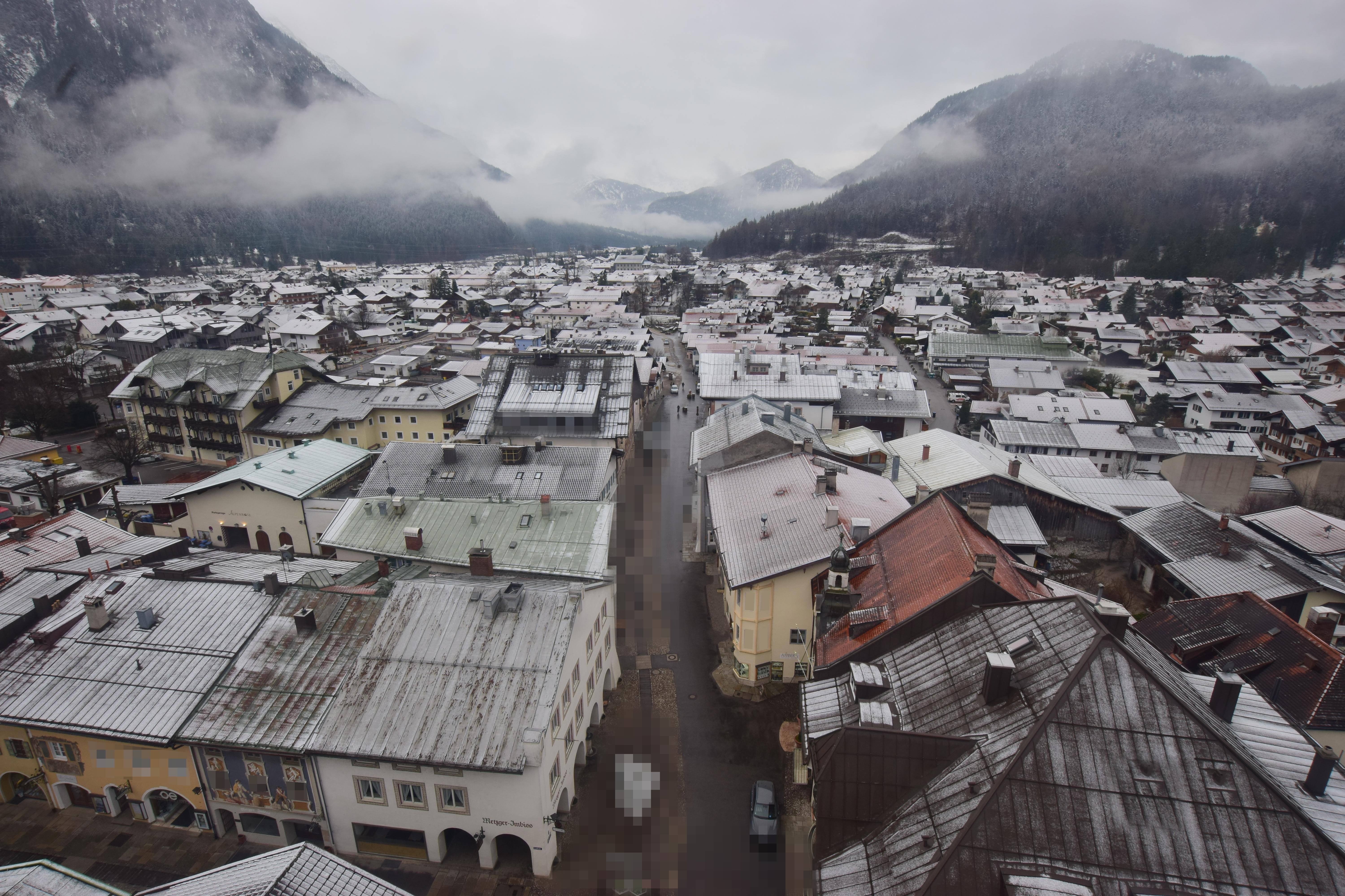 Archived image Webcam Karwendel Mittenwald - Church