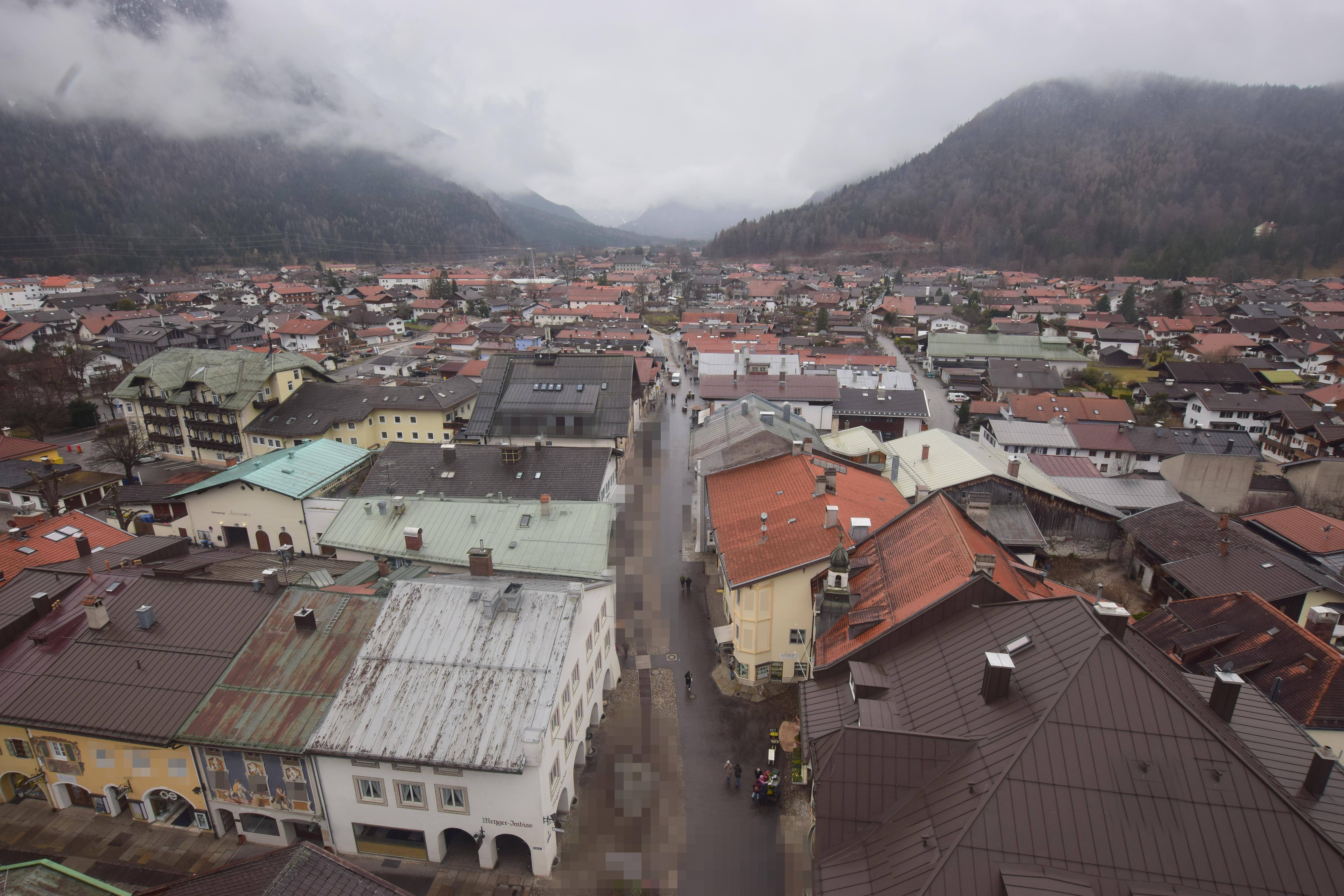 Archived image Webcam Karwendel Mittenwald - Church