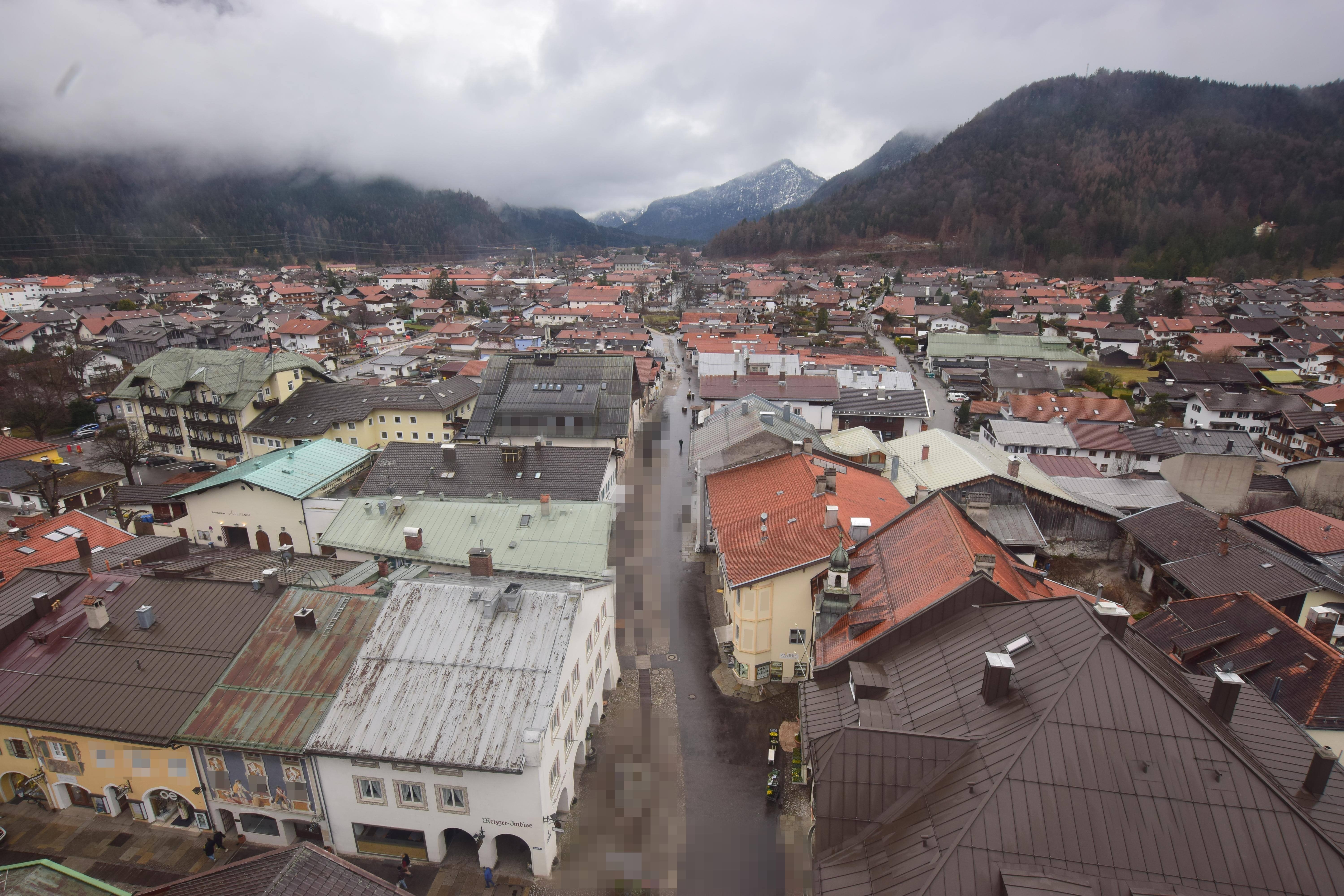 Archived image Webcam Karwendel Mittenwald - Church