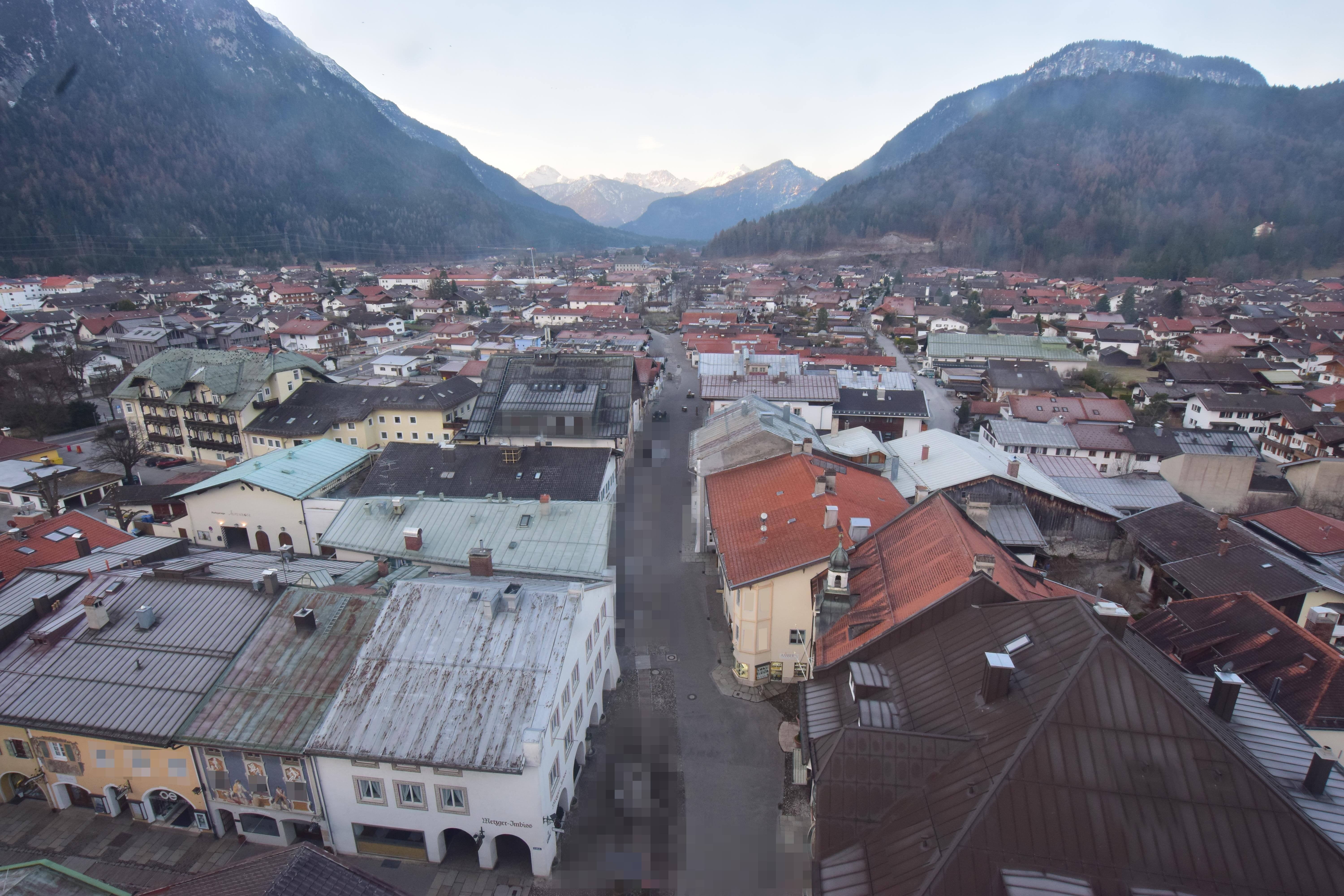 Archiv Foto Webcam Karwendel Mittenwald - Kirche