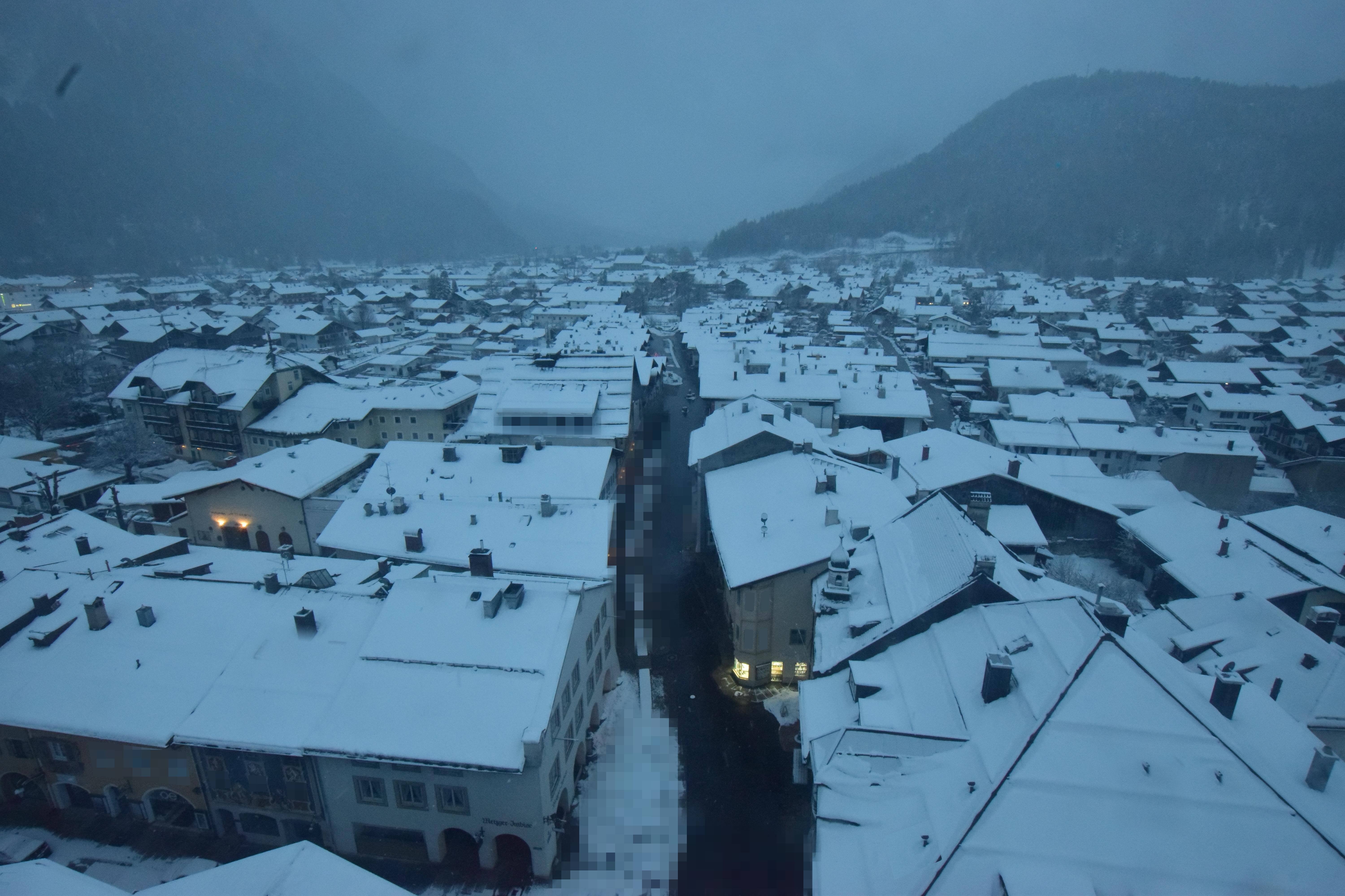 Archiv Foto Webcam Karwendel Mittenwald - Kirche