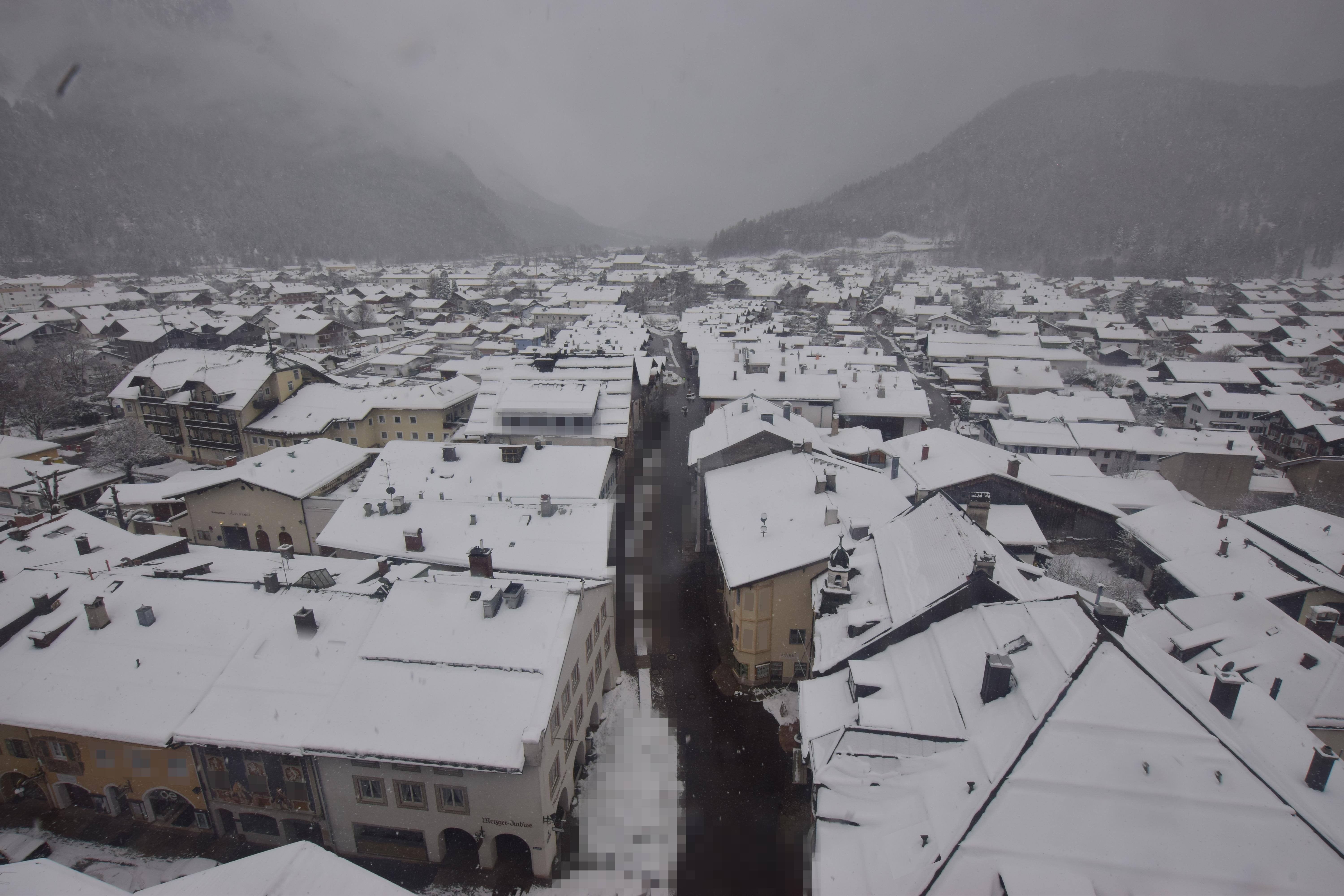 Archiv Foto Webcam Karwendel Mittenwald - Kirche