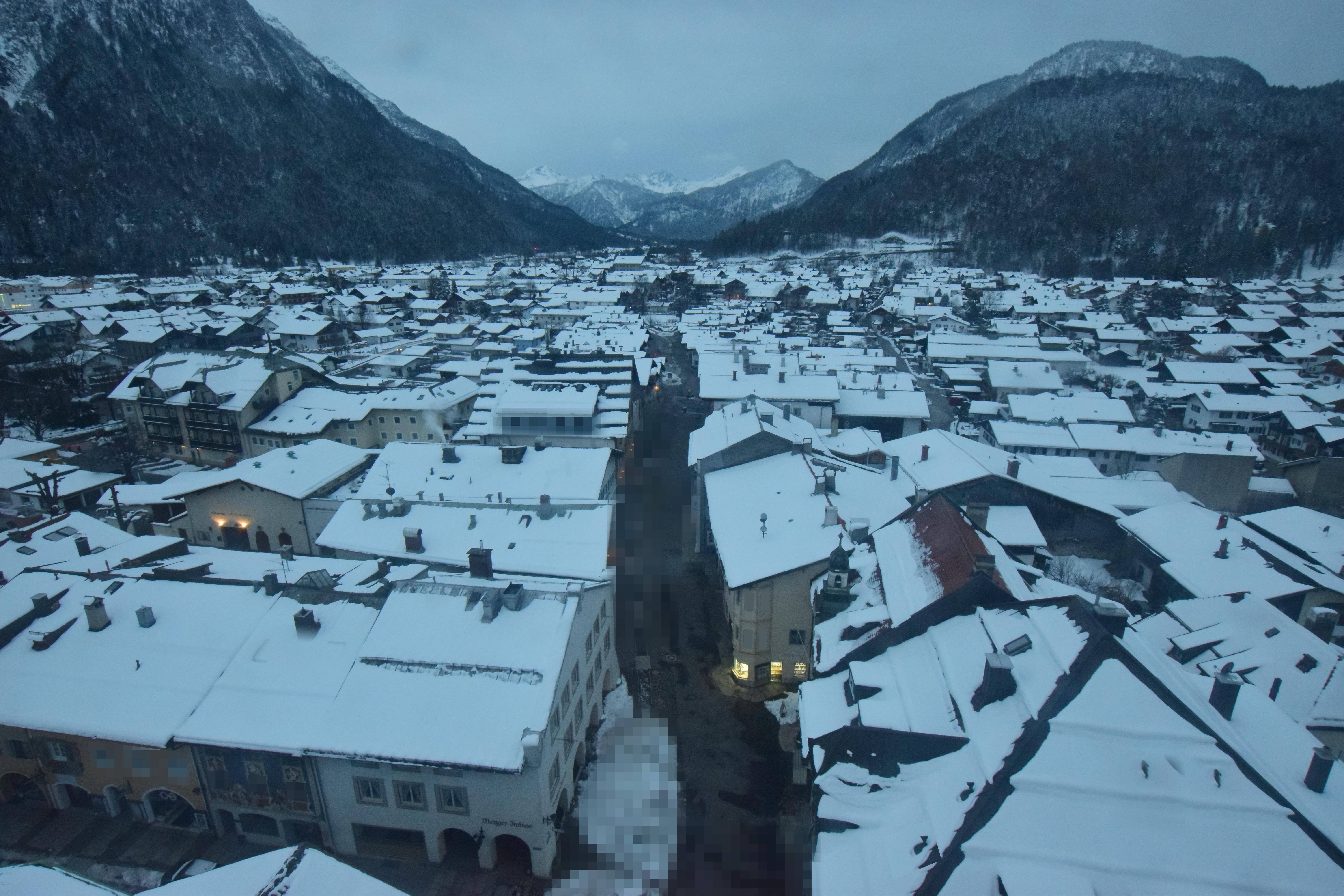 Archiv Foto Webcam Karwendel Mittenwald - Kirche