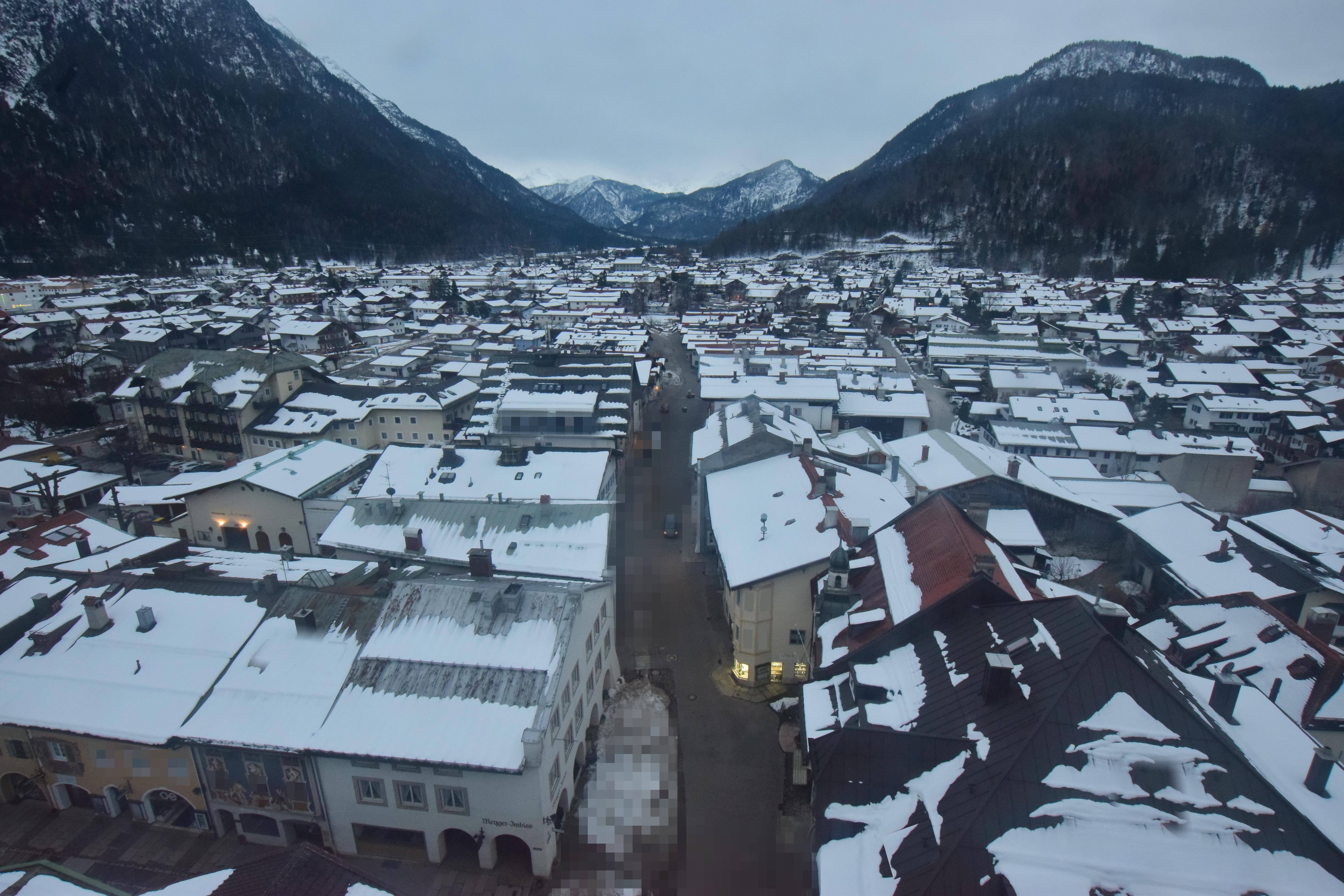 Archiv Foto Webcam Karwendel Mittenwald - Kirche