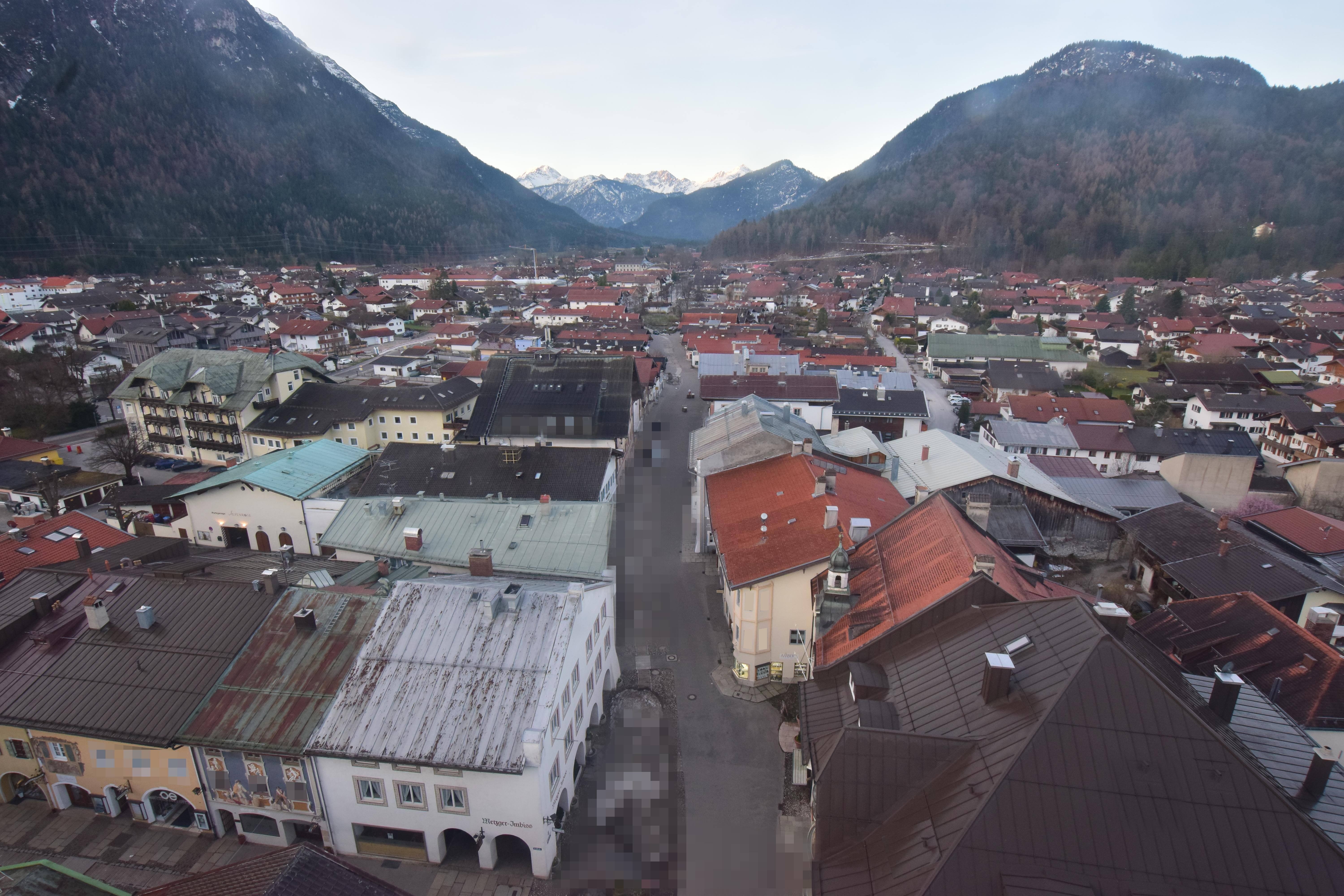 Archiv Foto Webcam Karwendel Mittenwald - Kirche