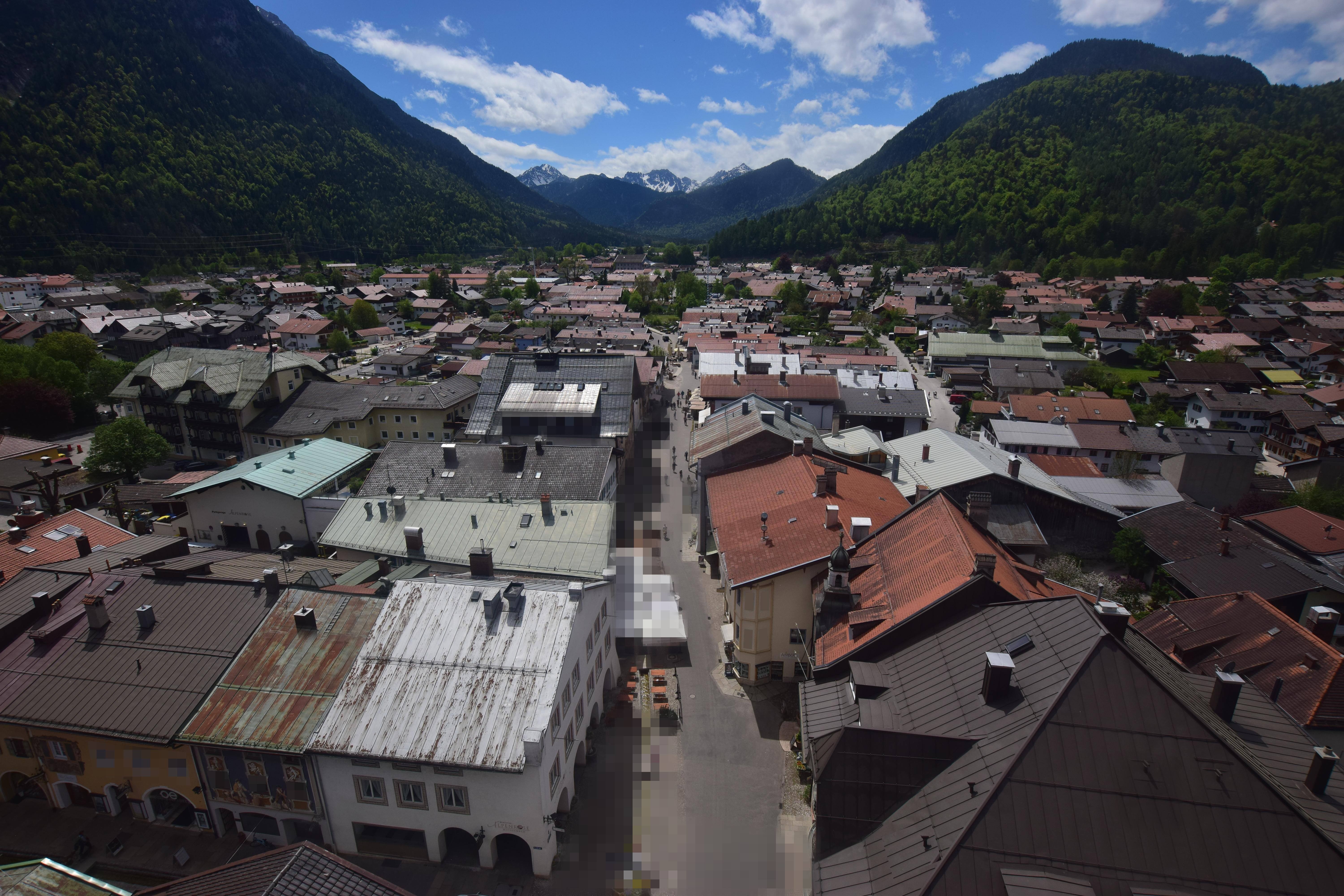 Archived image Webcam Karwendel Mittenwald - Church