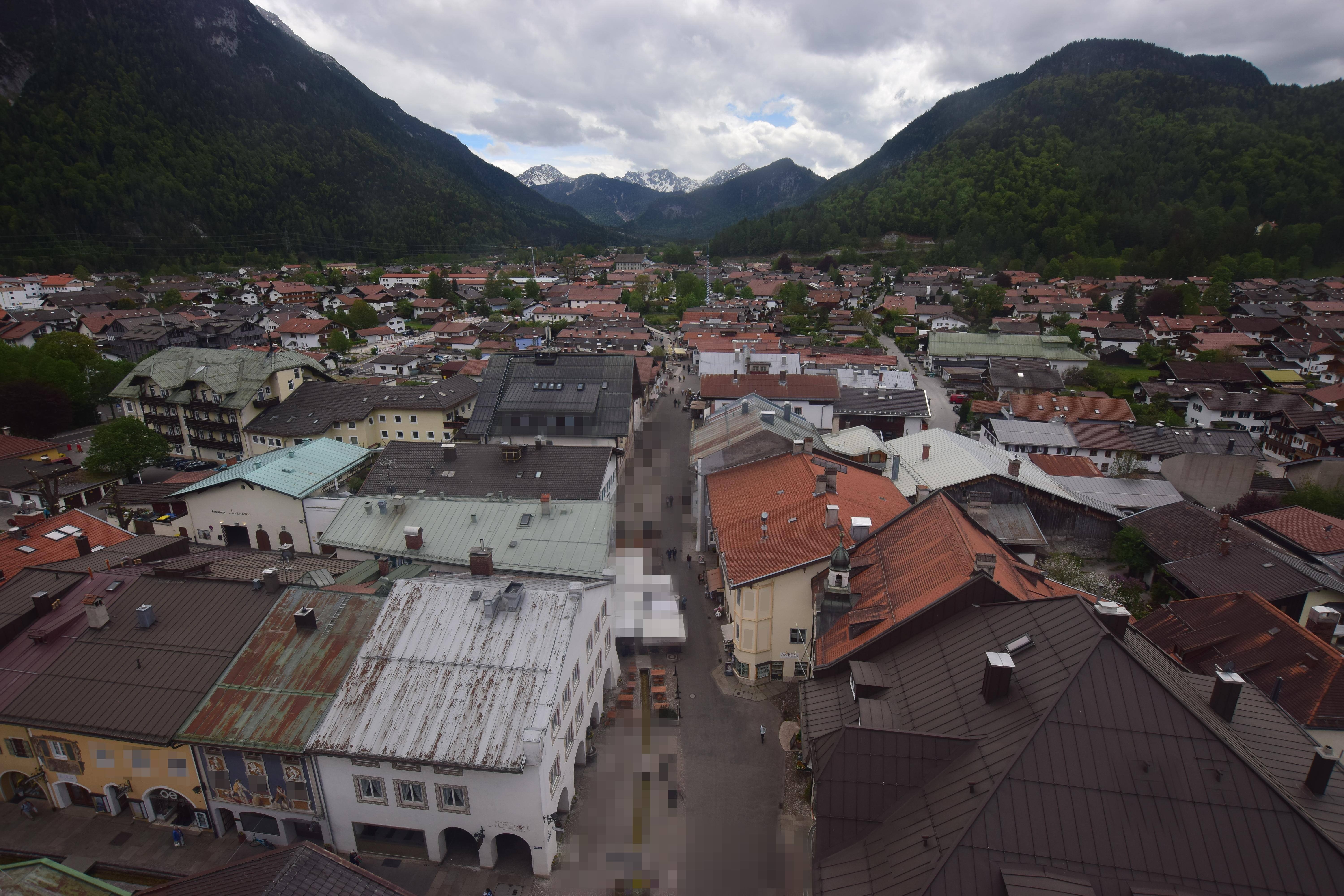 Archived image Webcam Karwendel Mittenwald - Church