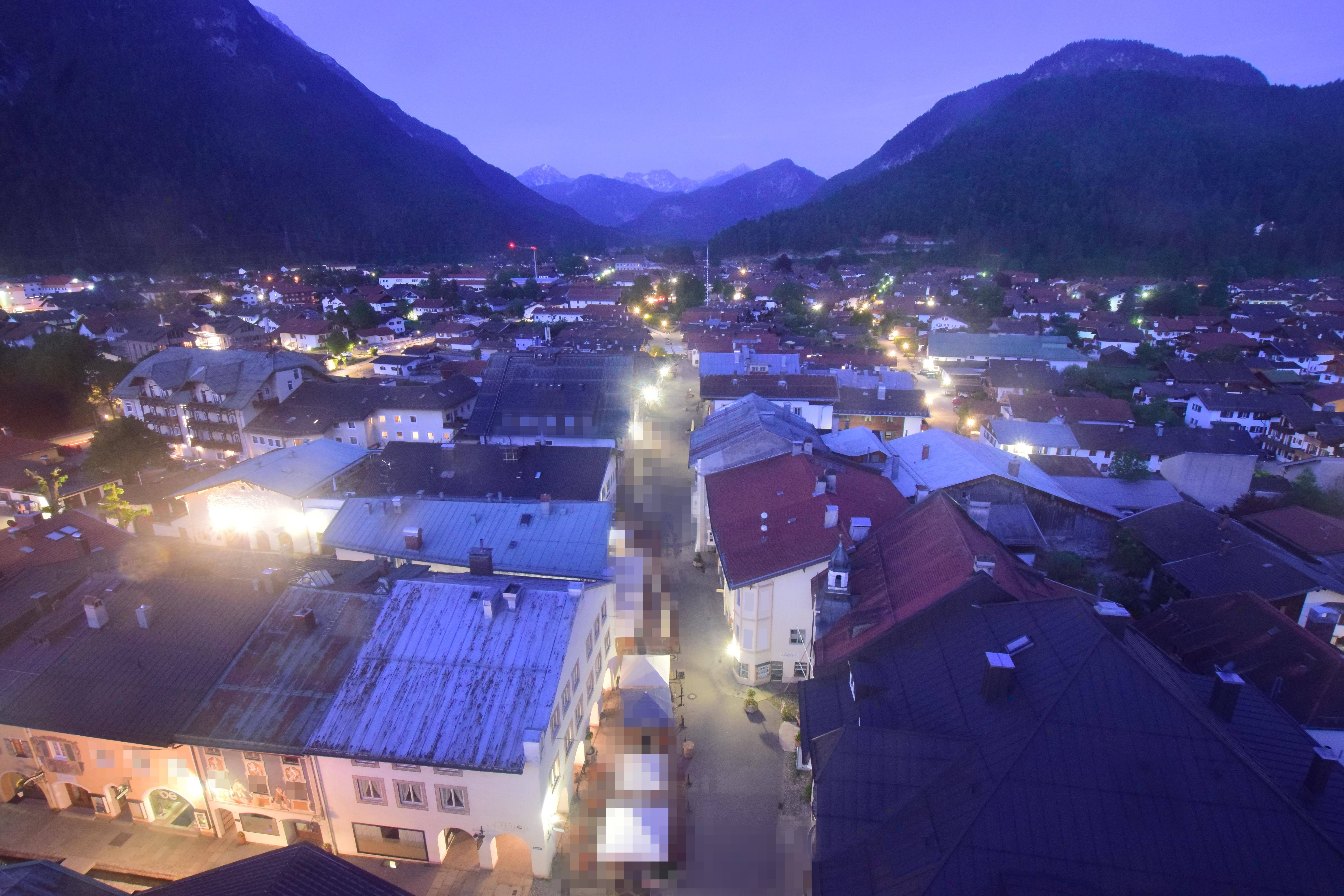 Archiv Foto Webcam Karwendel Mittenwald - Kirche