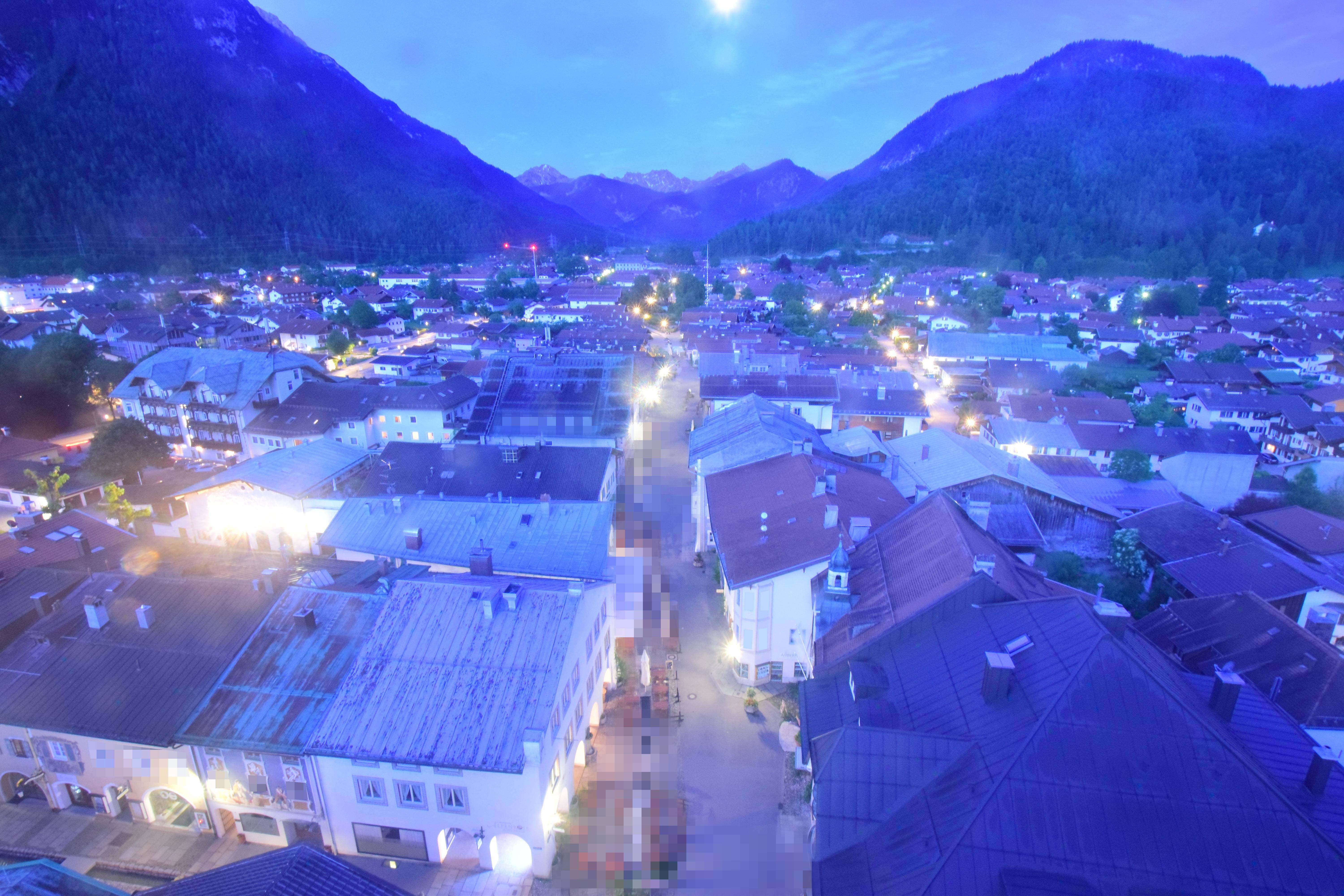 Archiv Foto Webcam Karwendel Mittenwald - Kirche