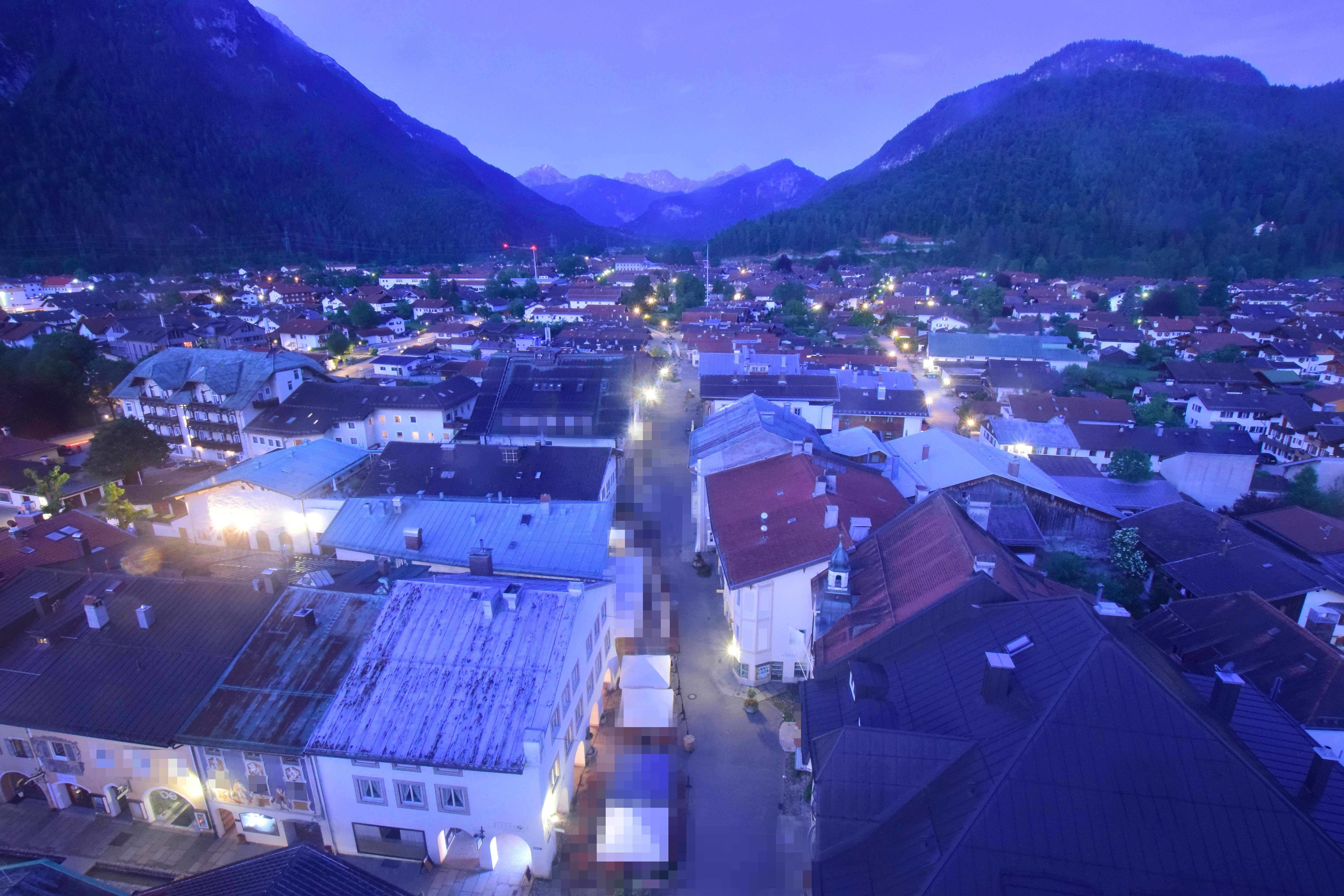 Archiv Foto Webcam Karwendel Mittenwald - Kirche