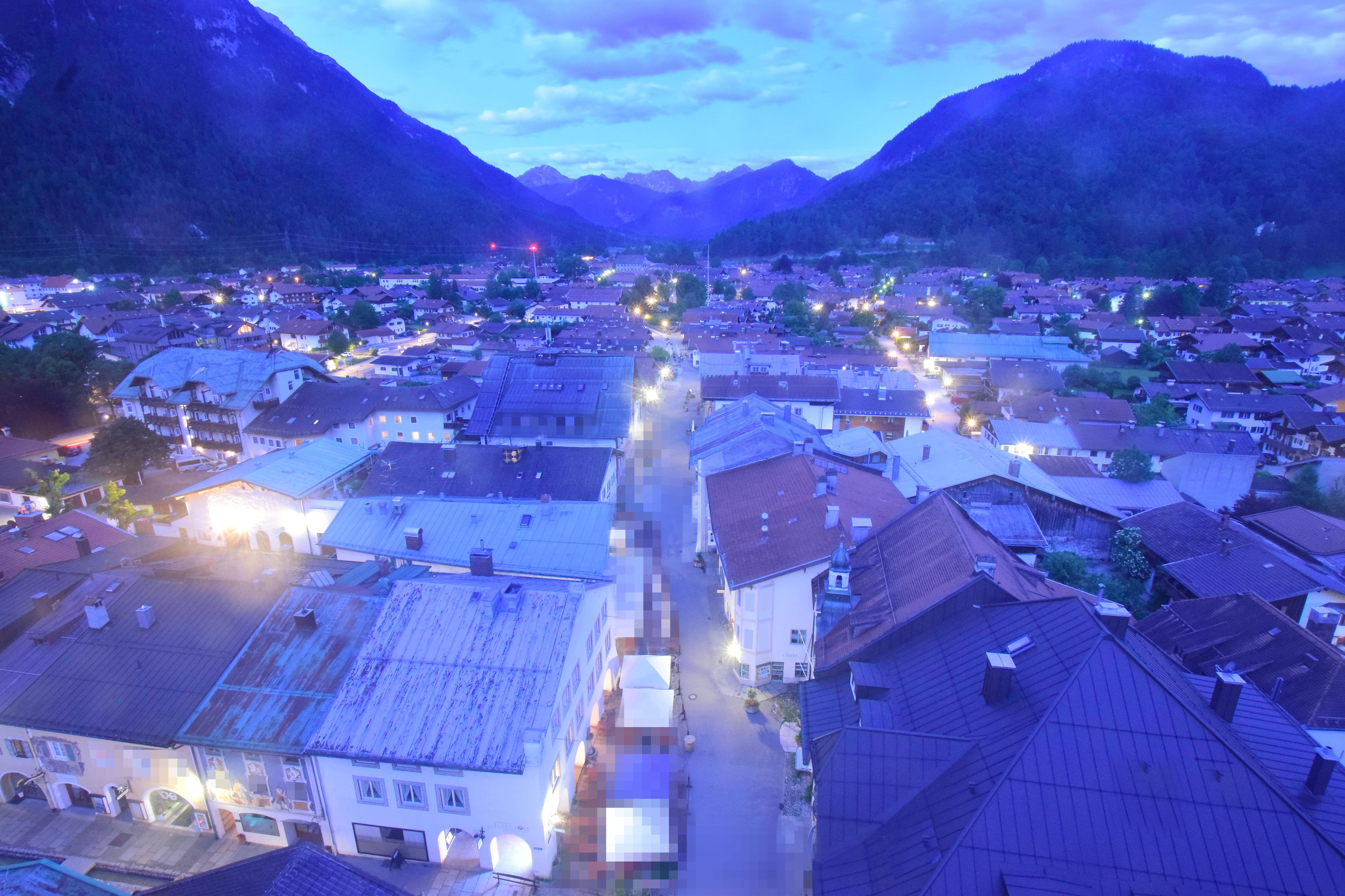 Archiv Foto Webcam Karwendel Mittenwald - Kirche