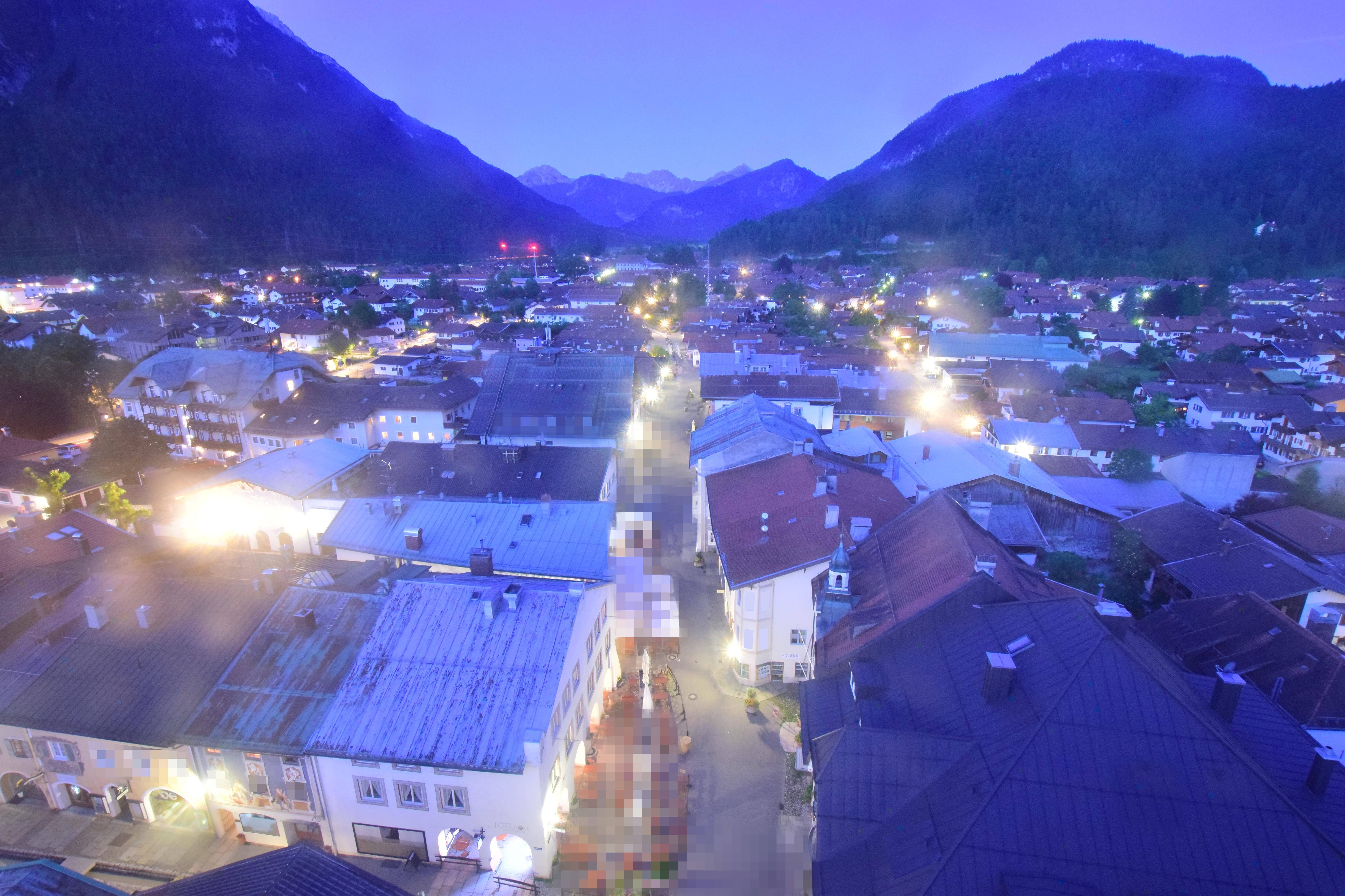Archiv Foto Webcam Karwendel Mittenwald - Kirche