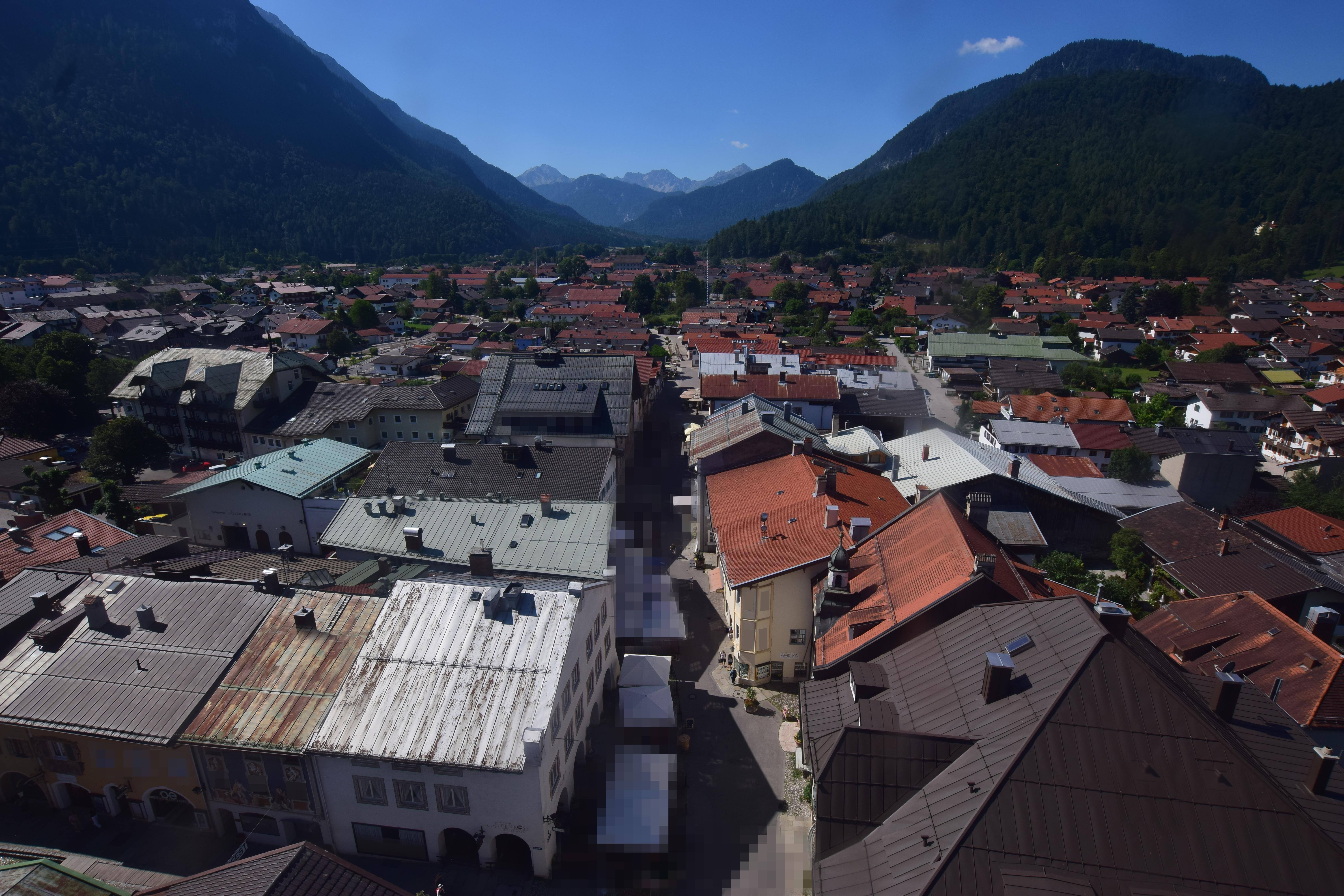 Archived image Webcam Karwendel Mittenwald - Church