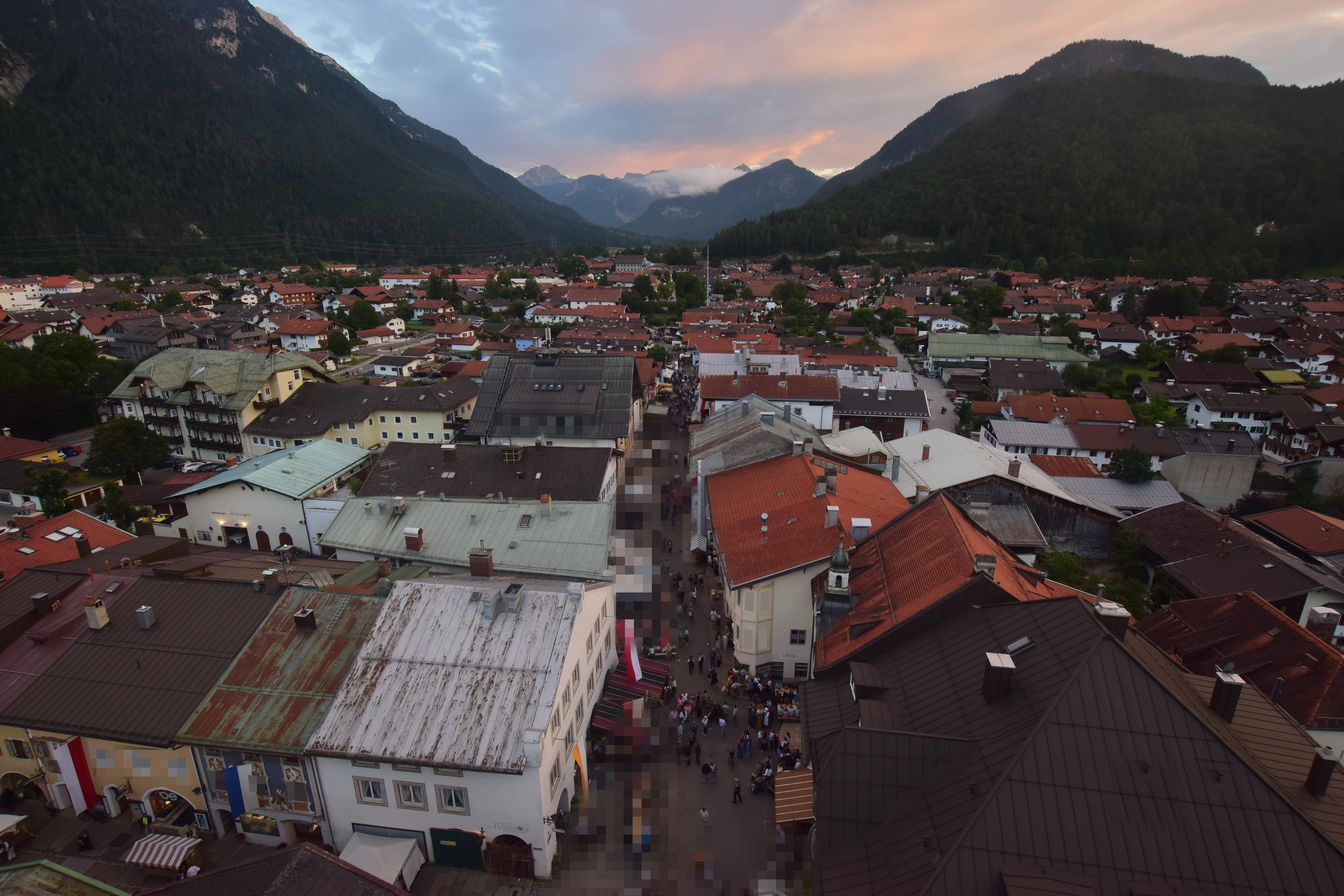 Archiv Foto Webcam Karwendel Mittenwald - Kirche