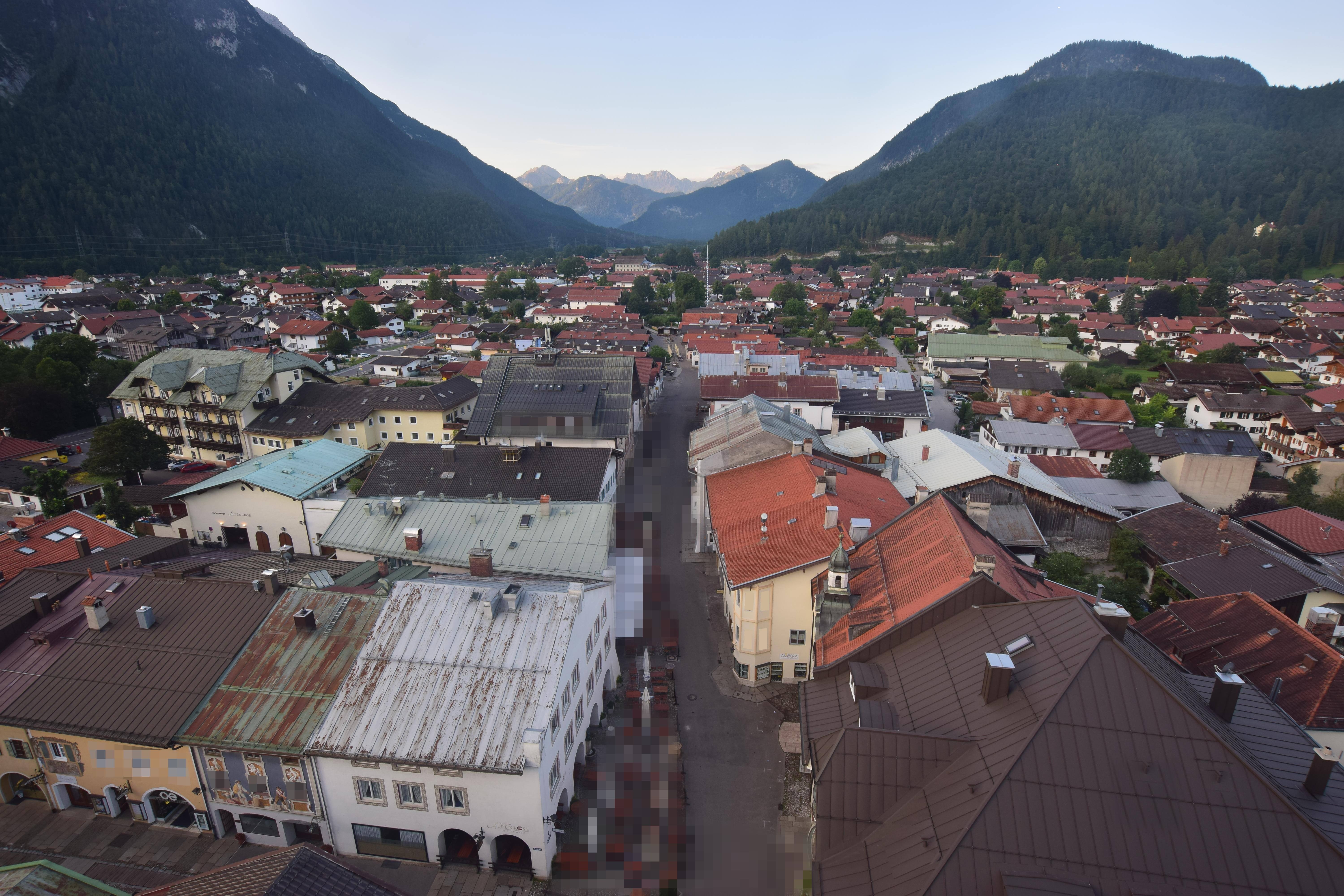 Archiv Foto Webcam Karwendel Mittenwald - Kirche